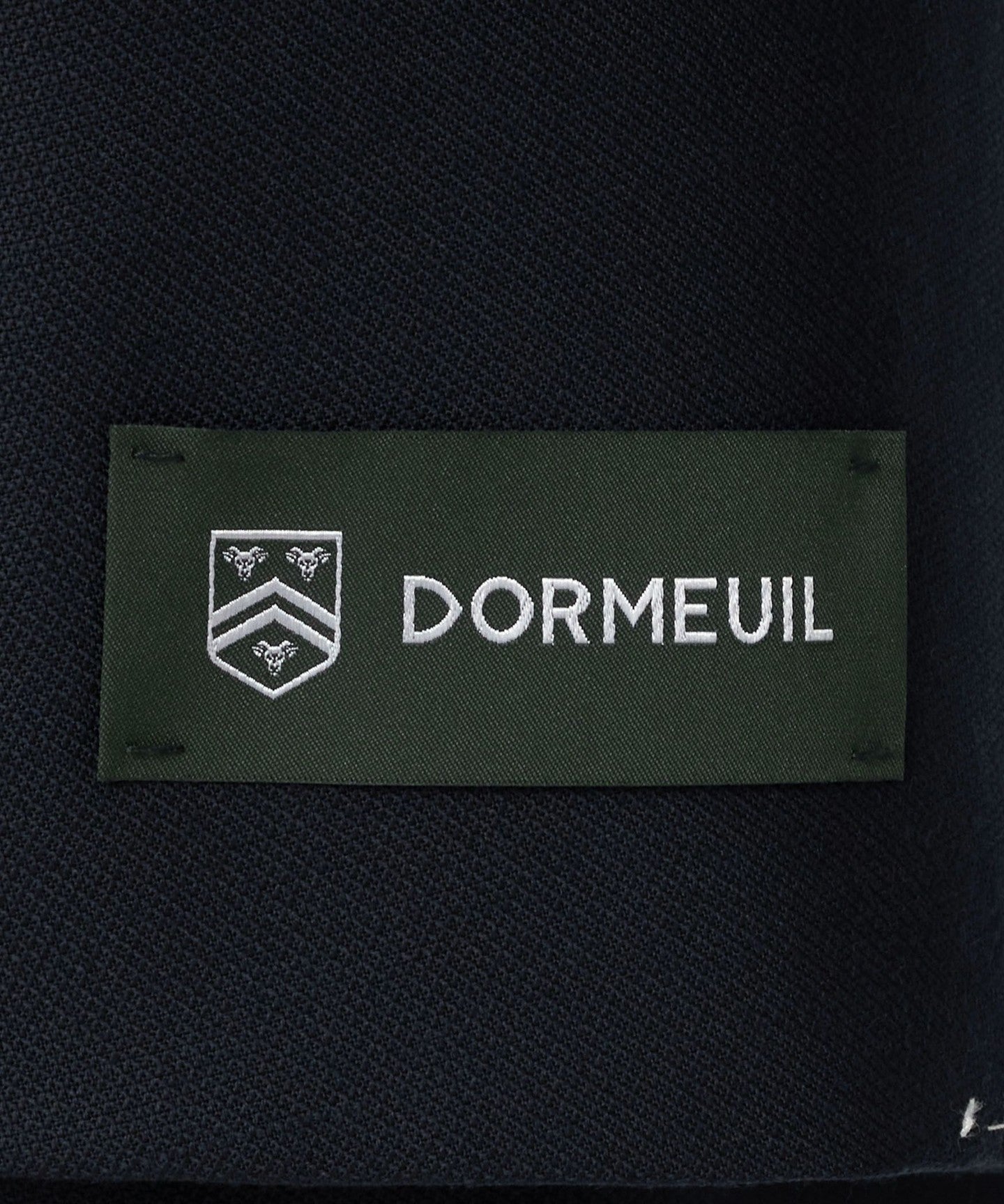 11231610011-d08.jpg