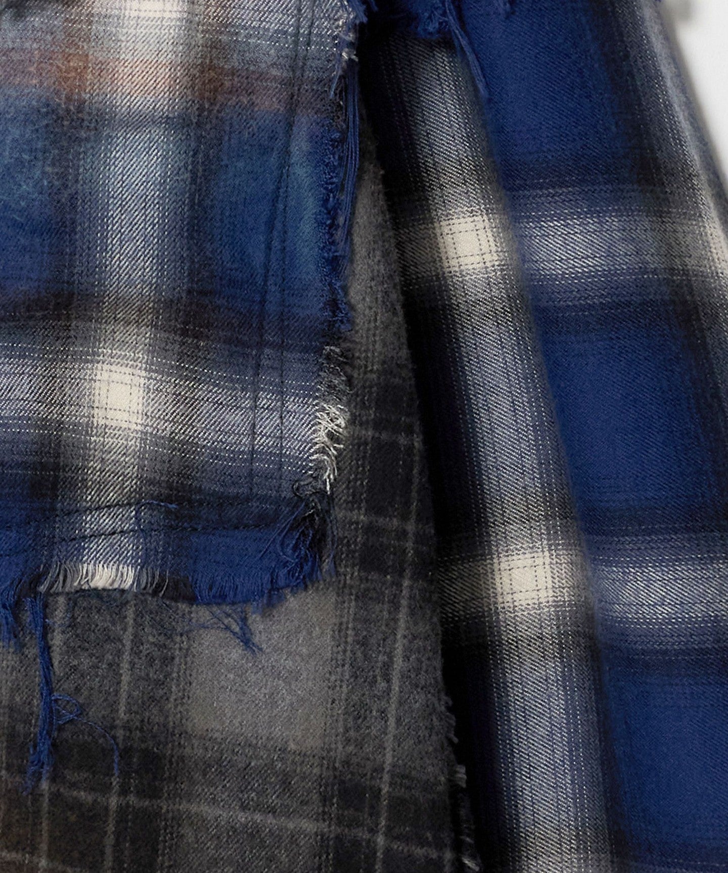 11695001011-d08.jpg