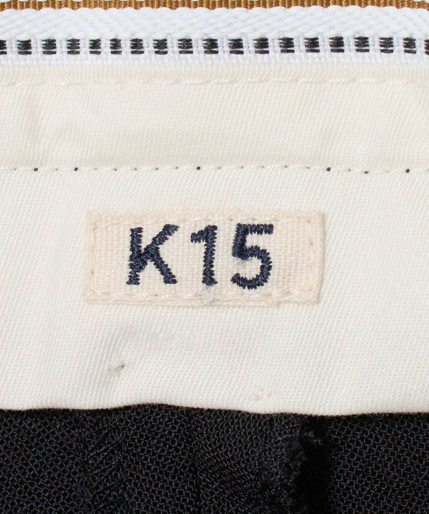 11695001015-d10.jpg