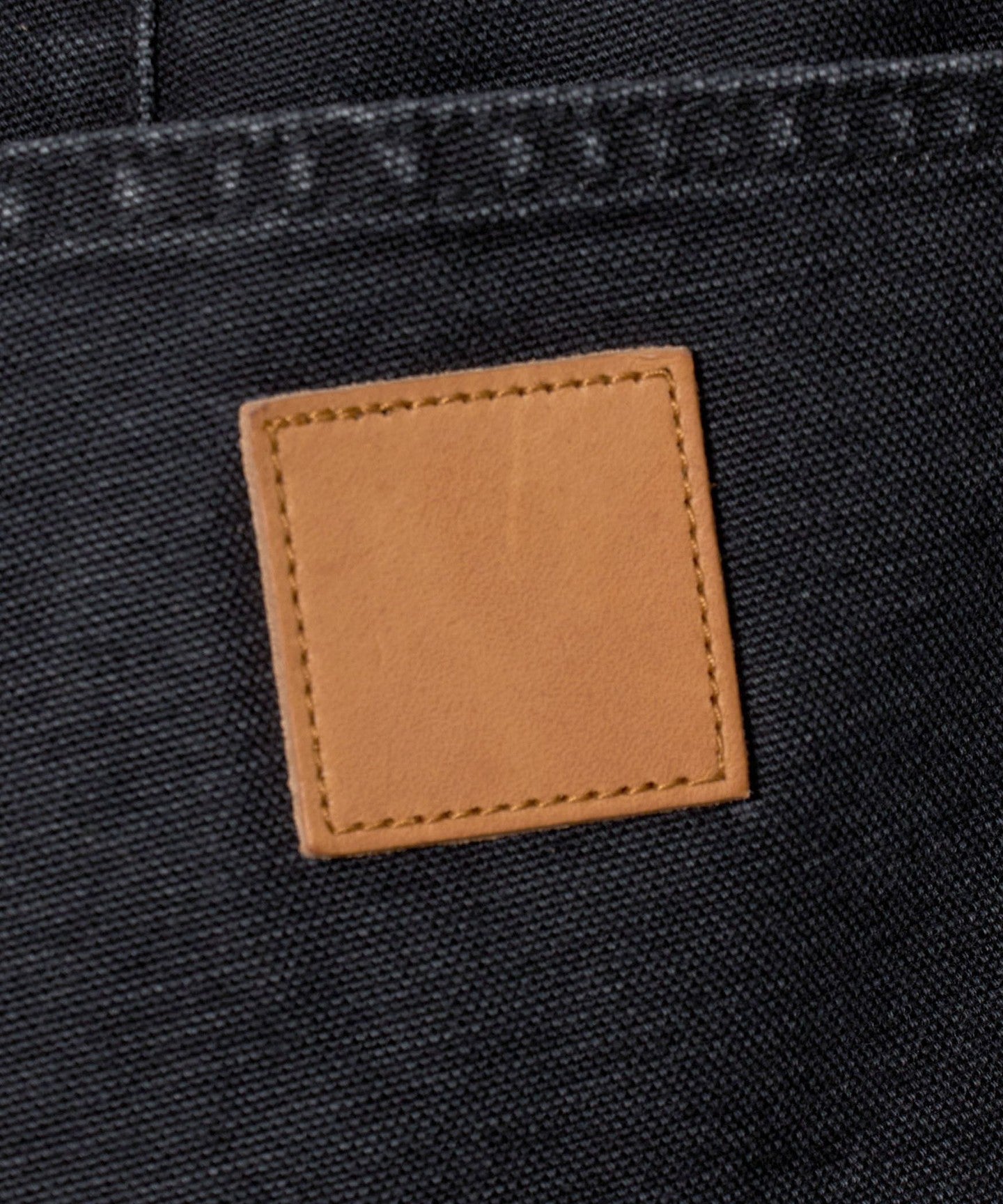 11695001017-d12.jpg