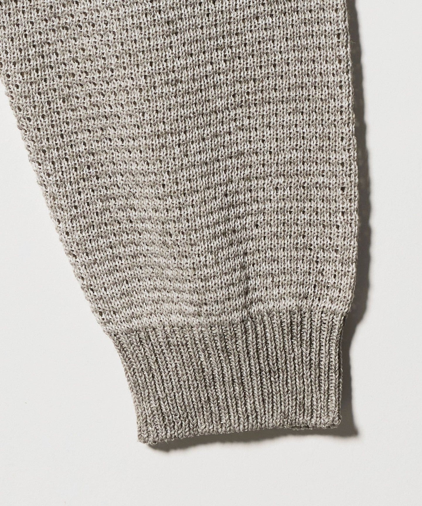 12131000052-d14.jpg