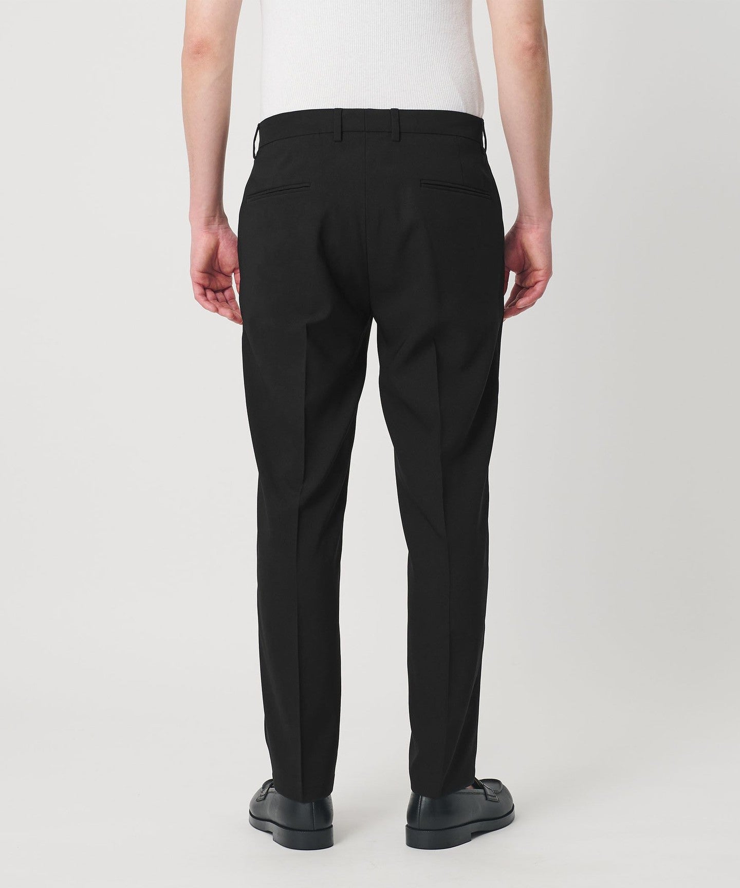 12141000097-d13.jpg