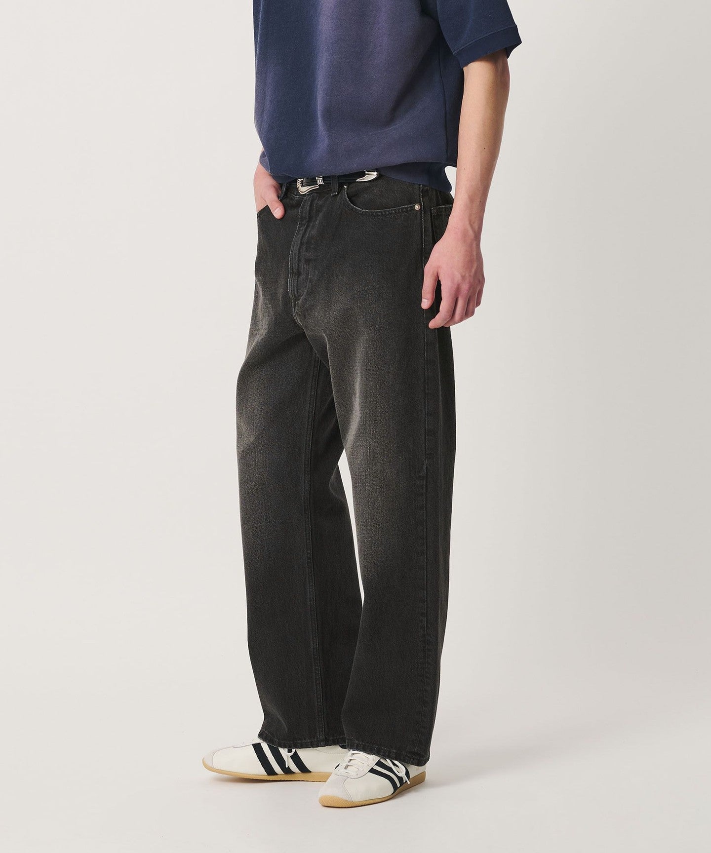 12141000100-19.jpg