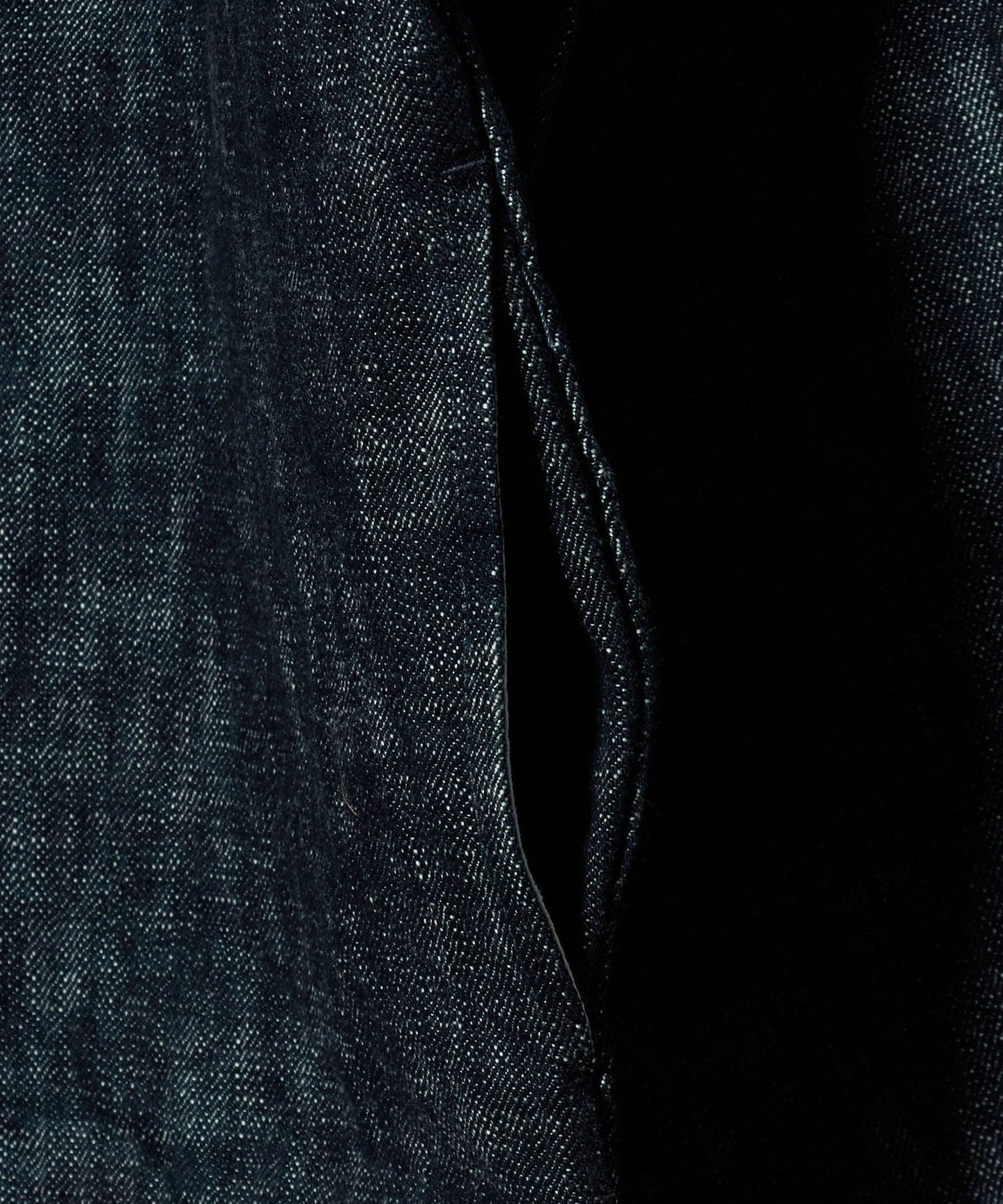 12251000001-d12.jpg