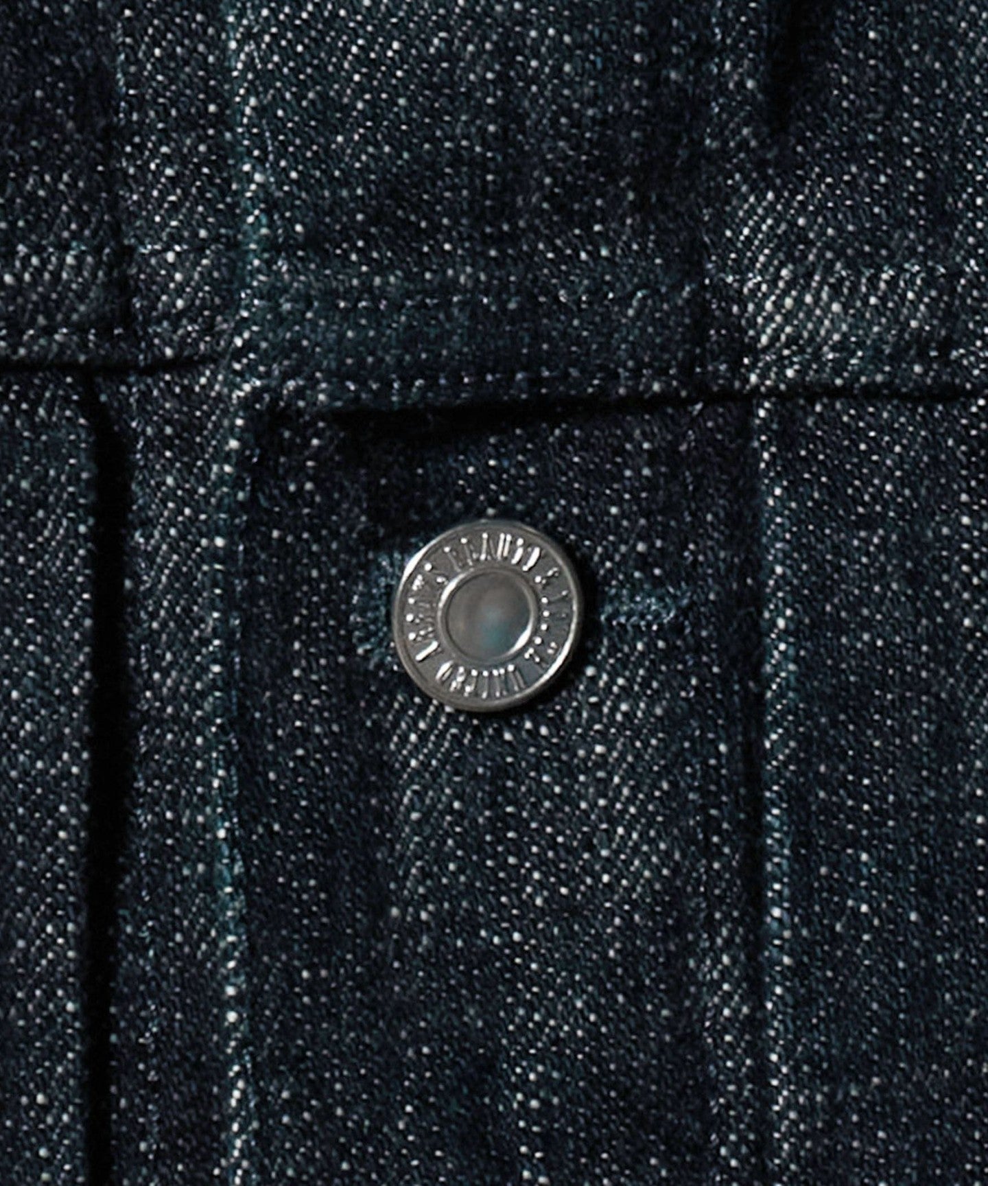12251000001-d14.jpg