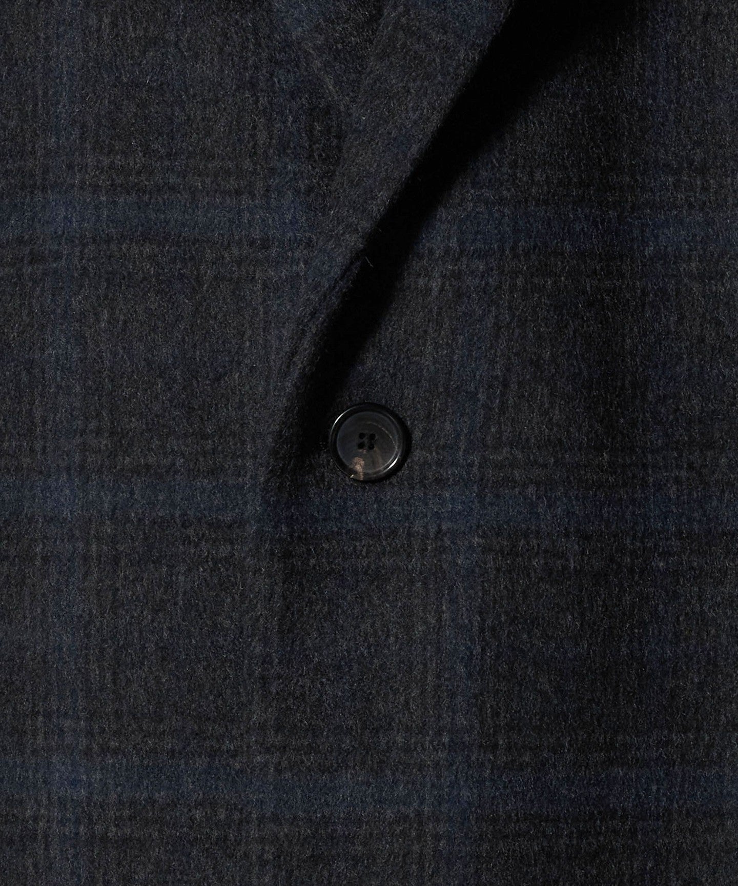 12251000007-d09.jpg