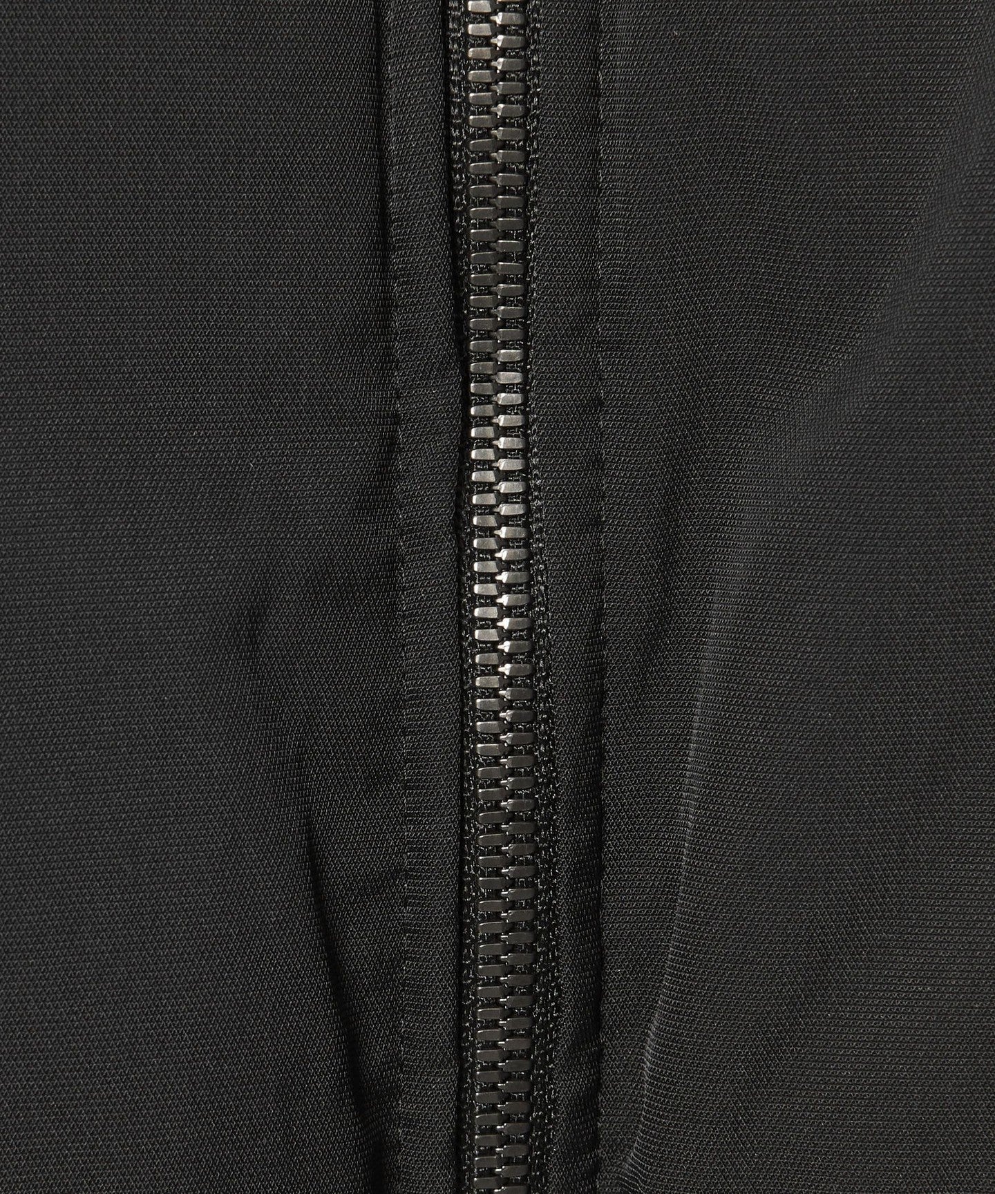 12251000021-d29.jpg