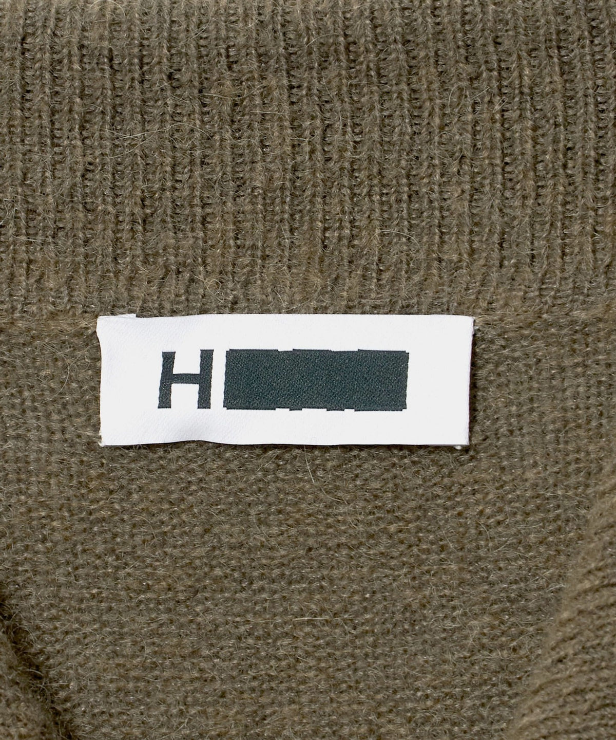 12281000044-d10.jpg