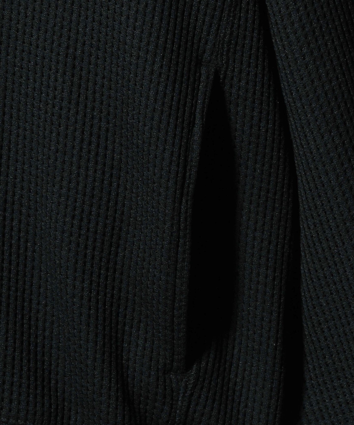 12655000037-d05.jpg