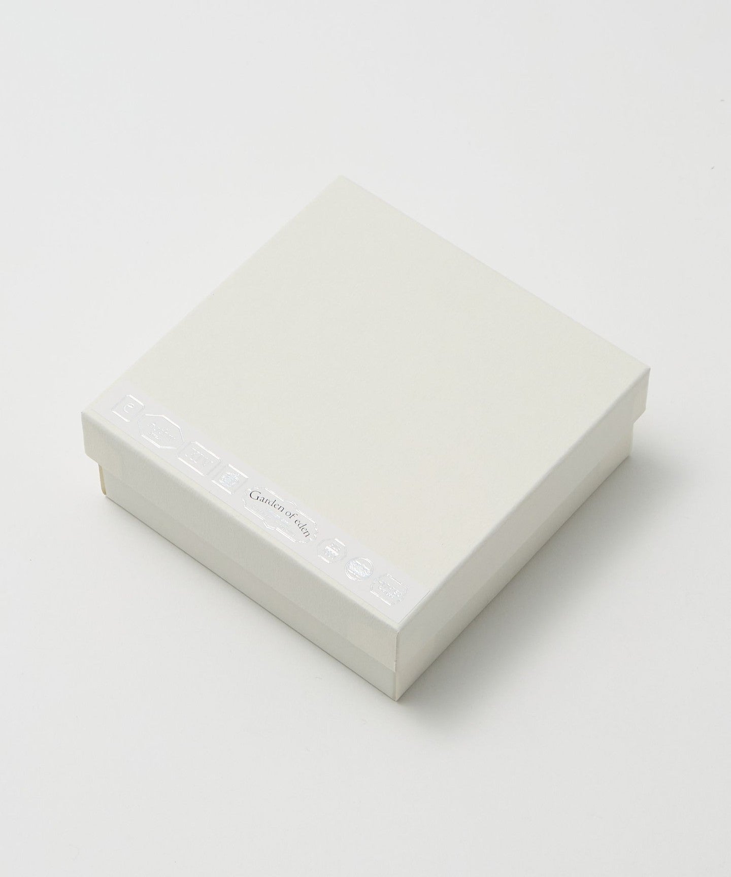 13335000012-d07.jpg