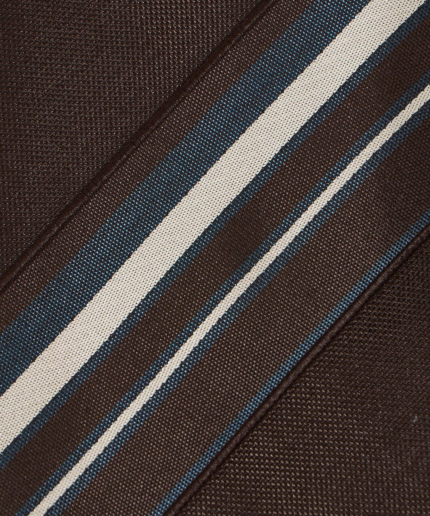 13344000000-d03.jpg