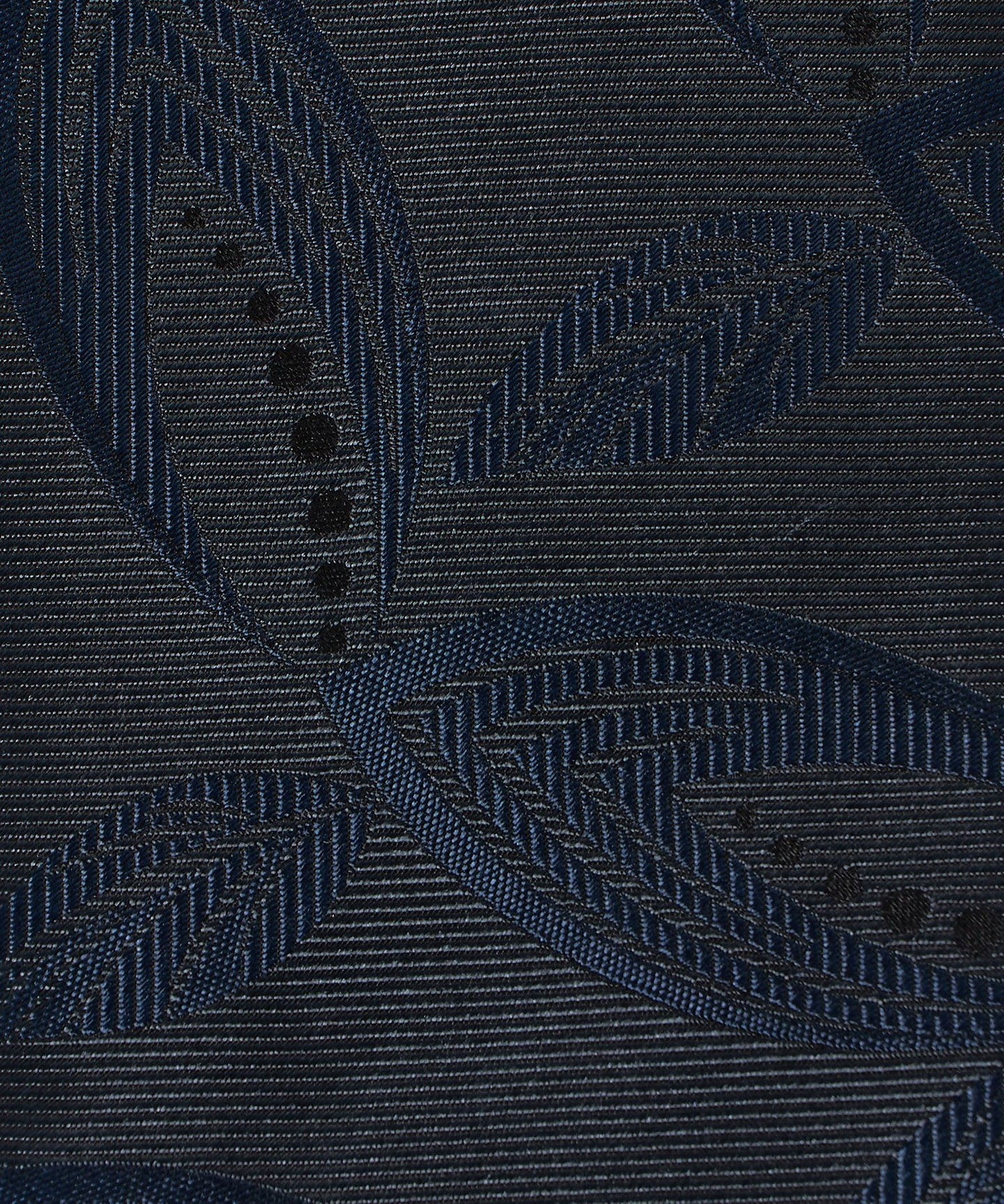 13344000008-d03.jpg