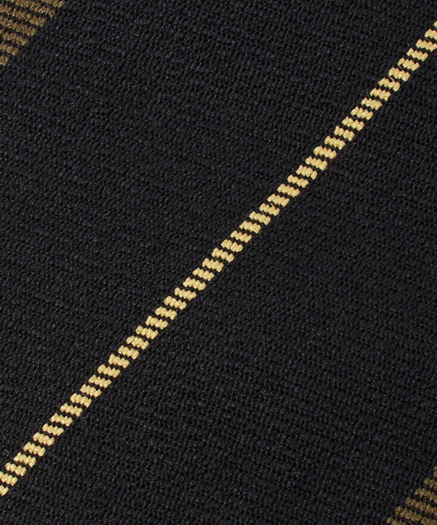 13346000014-d05.jpg