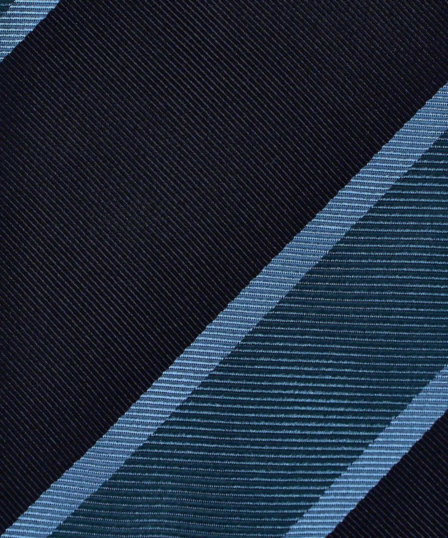13346000042-d03.jpg