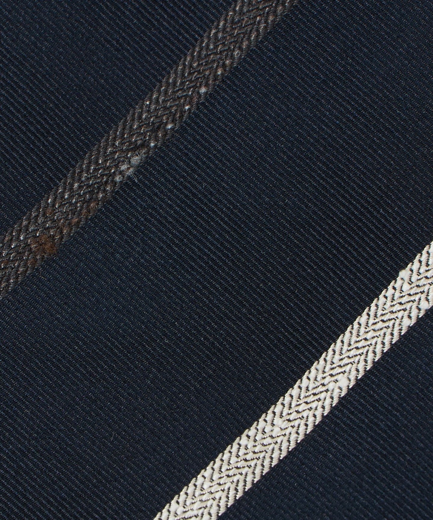 13346000085-d03.jpg