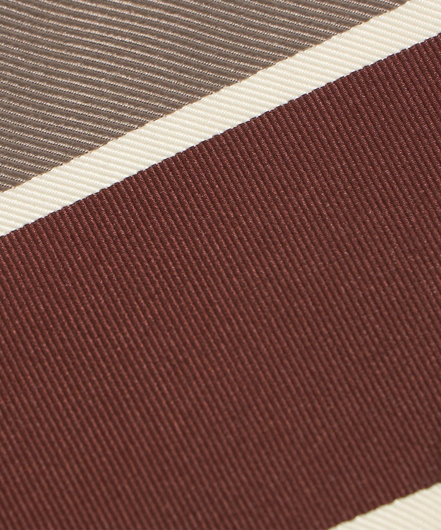 13346000144-d03.jpg