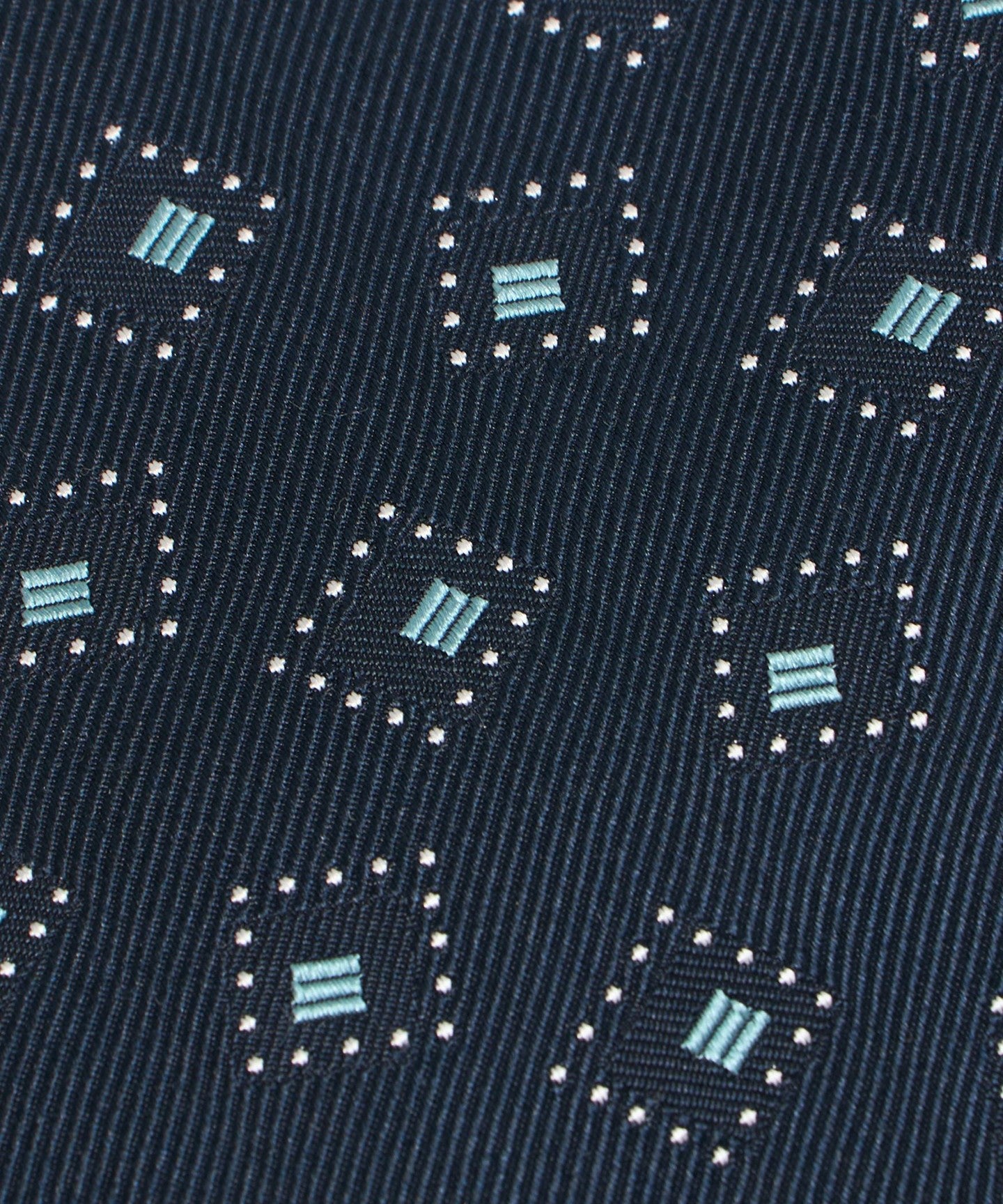 13346000154-d06.jpg
