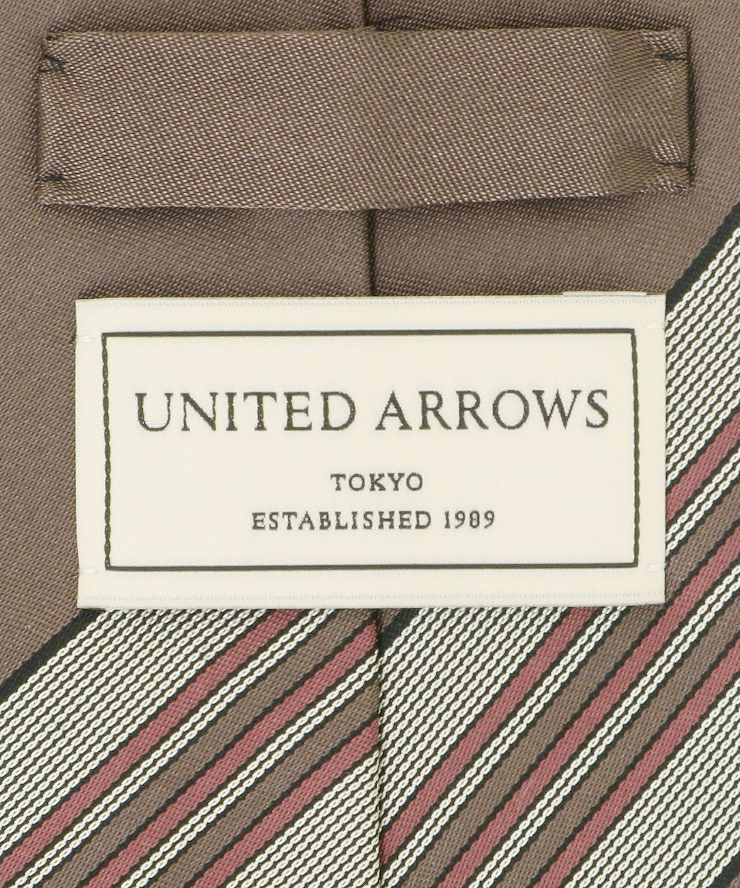 13346000219-d04.jpg