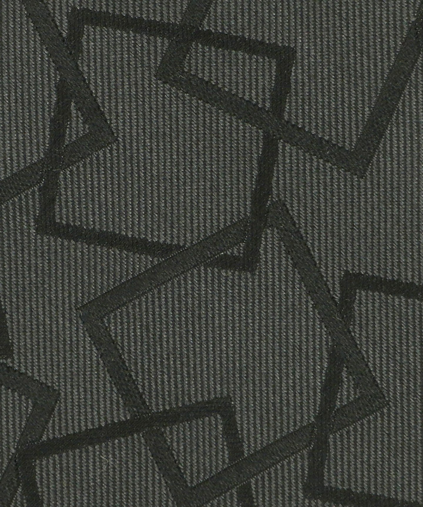 13346000235-d03.jpg