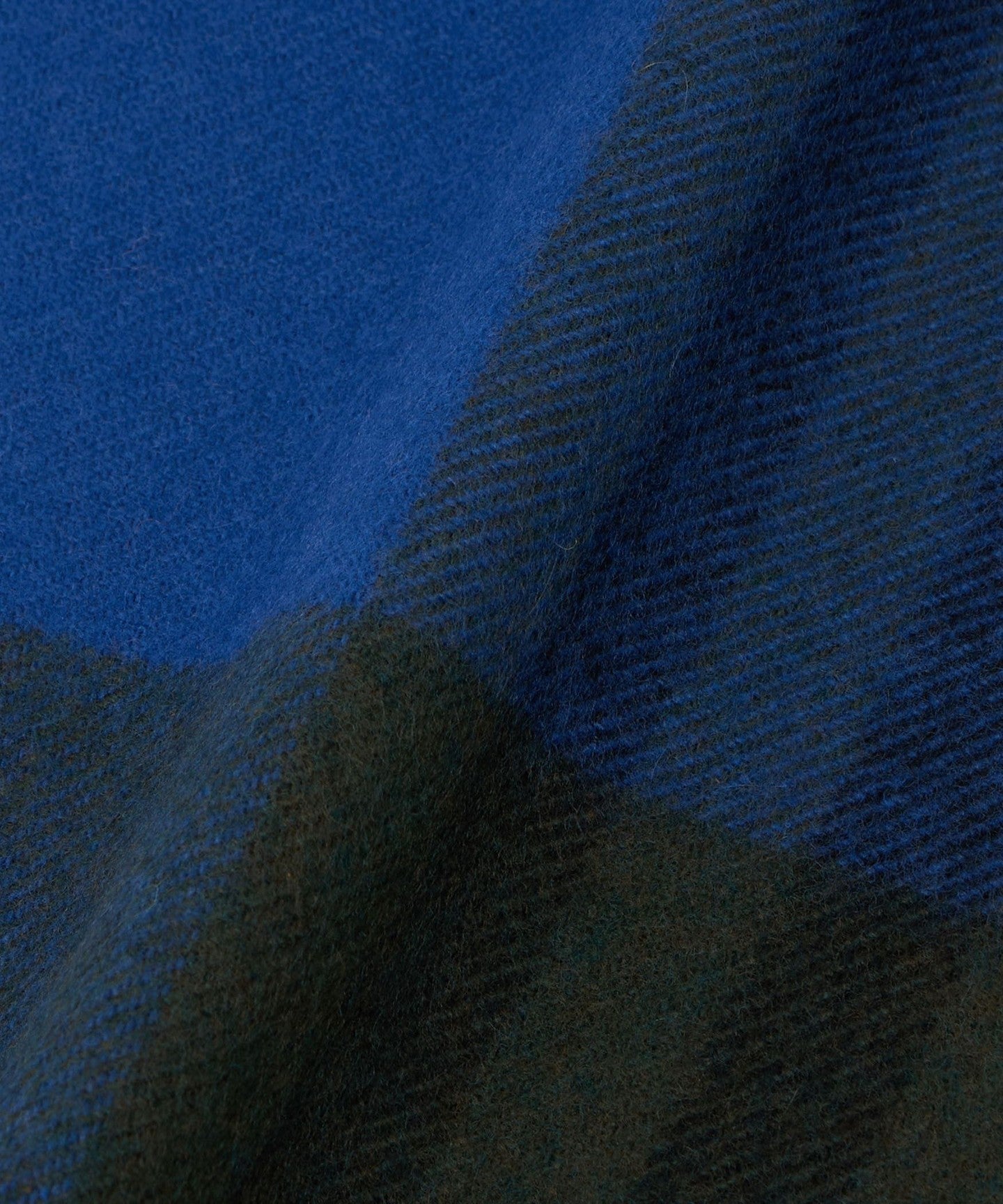 13363000004-d02.jpg