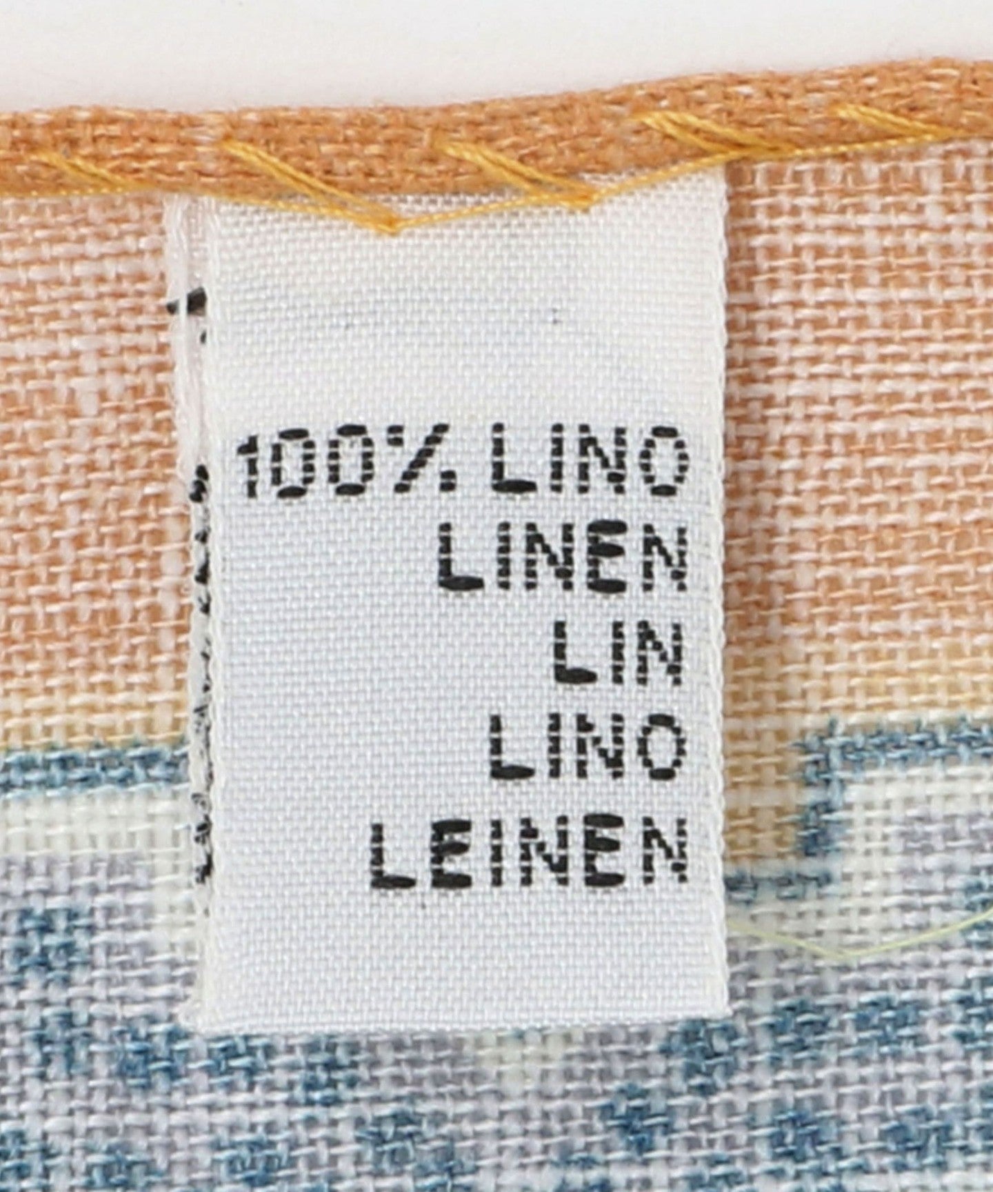 13453432713-d11.jpg