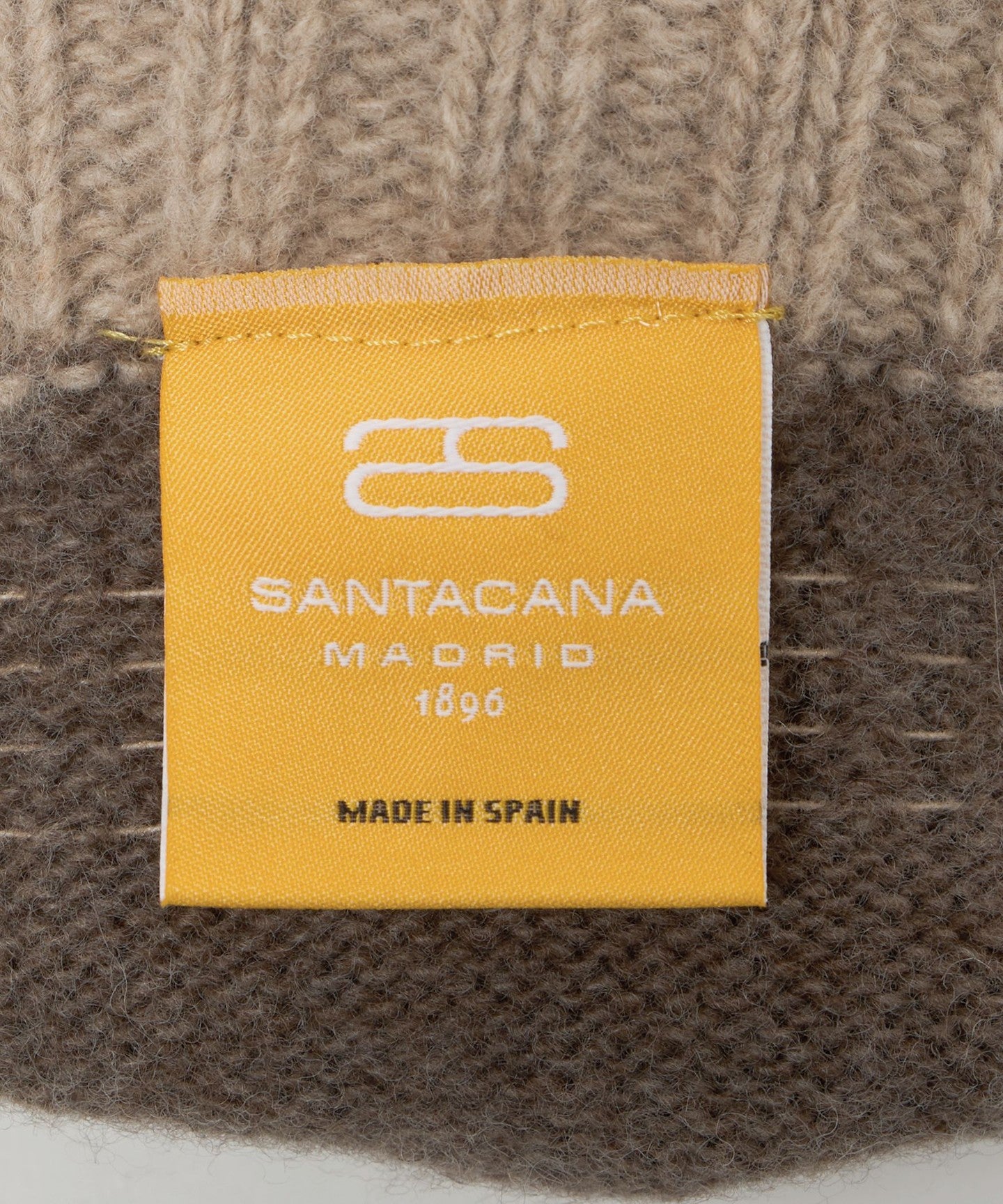 14373000000-d18.jpg
