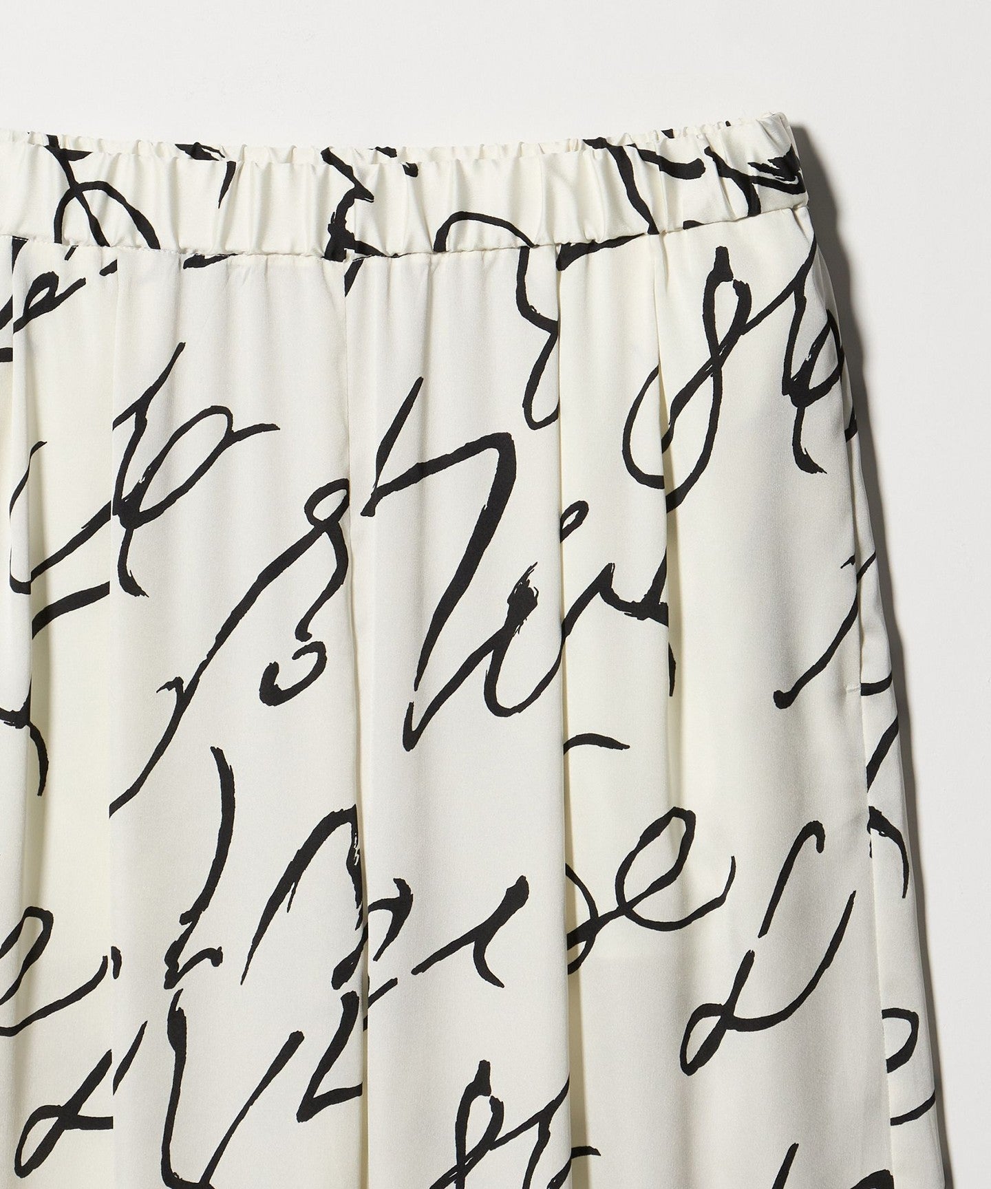 15142990013-d12.jpg