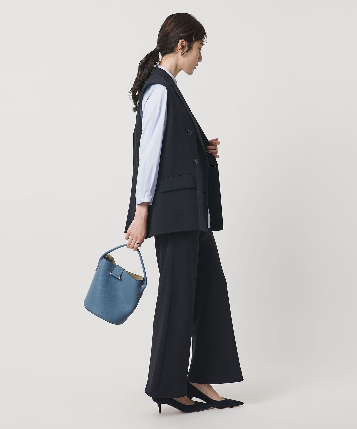 15221440008-d03.jpg