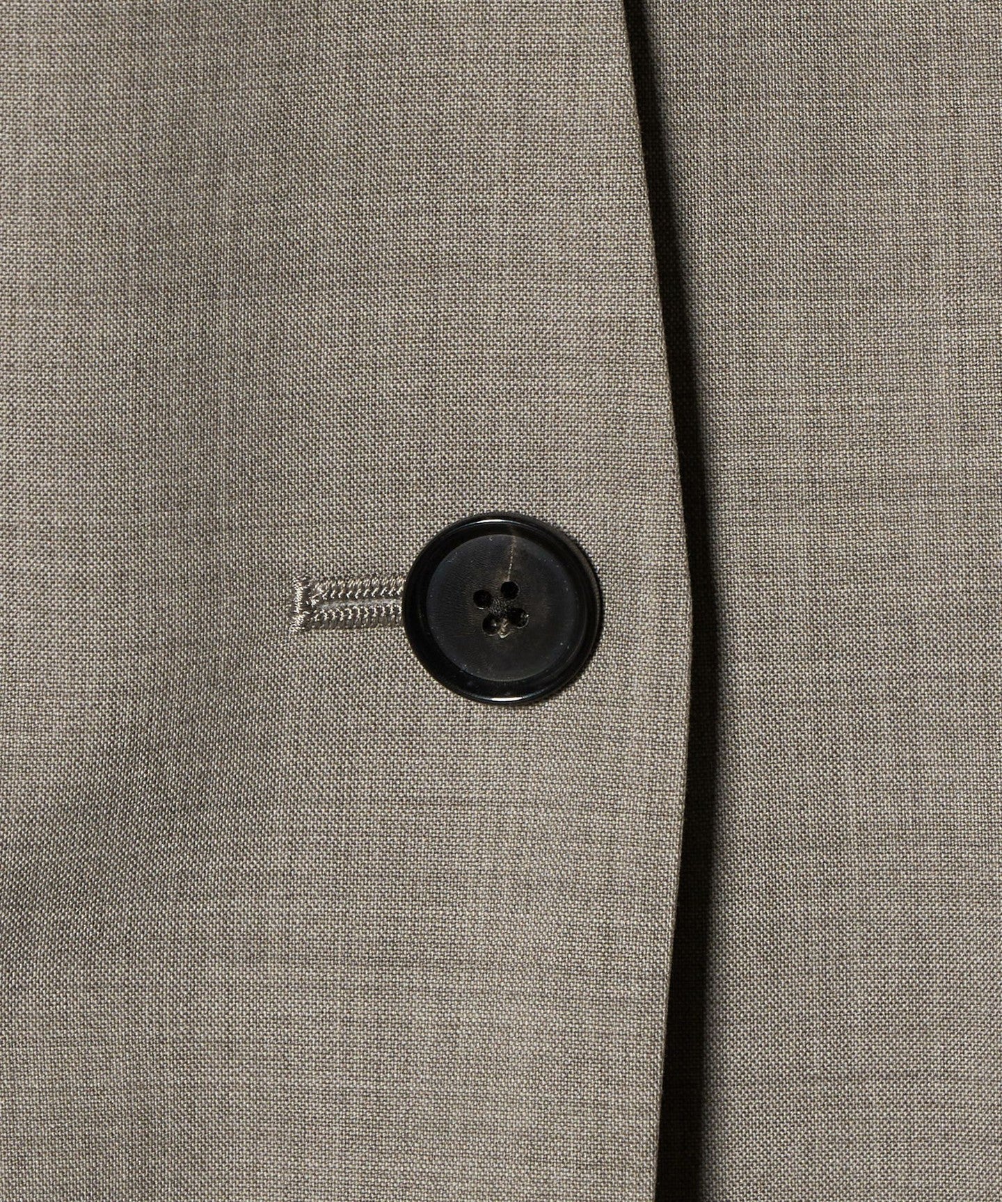 15222680002-d30.jpg