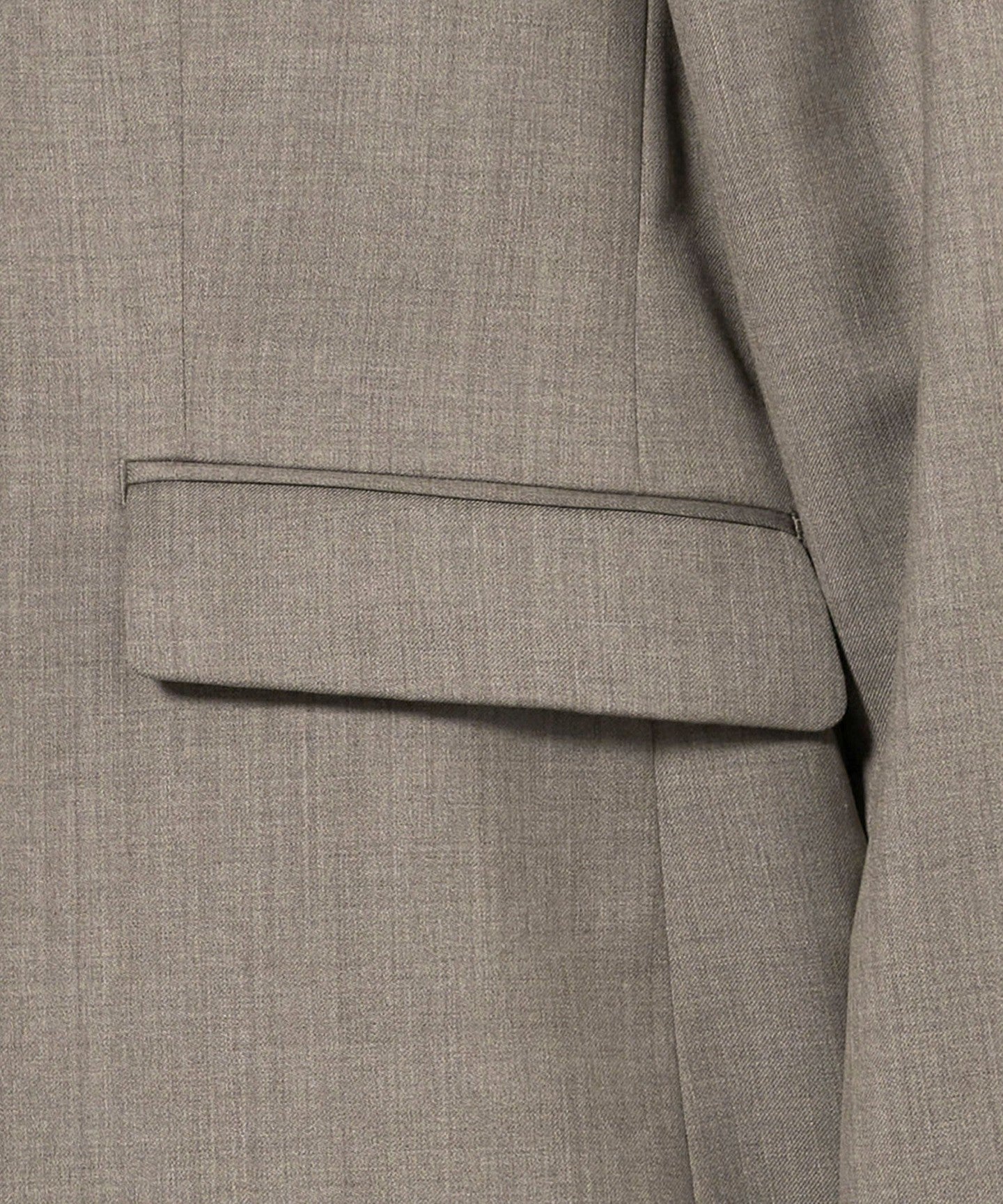 15222685502-d16.jpg