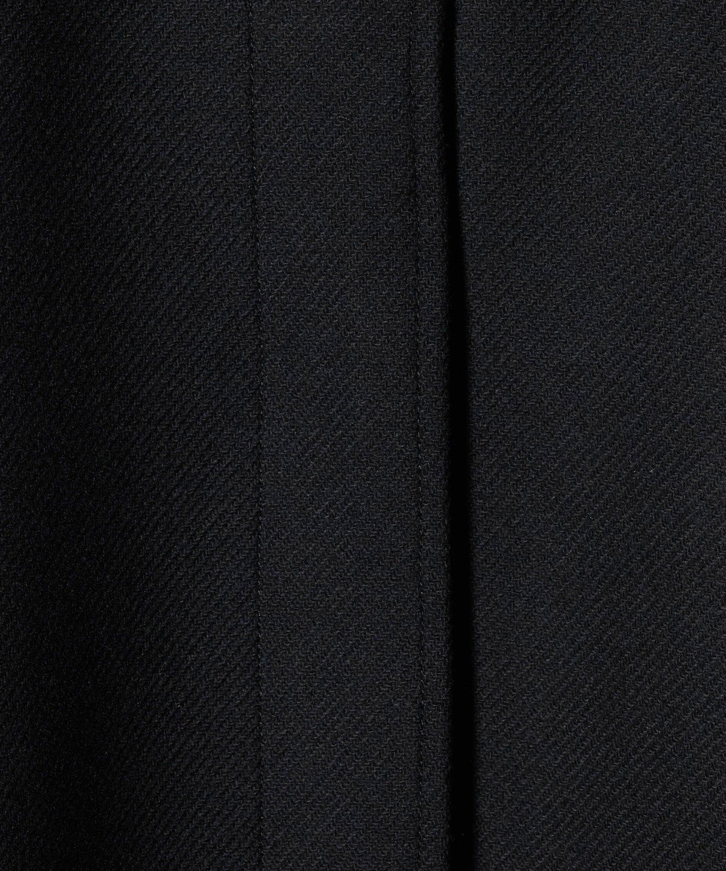 15251444870-d16.jpg