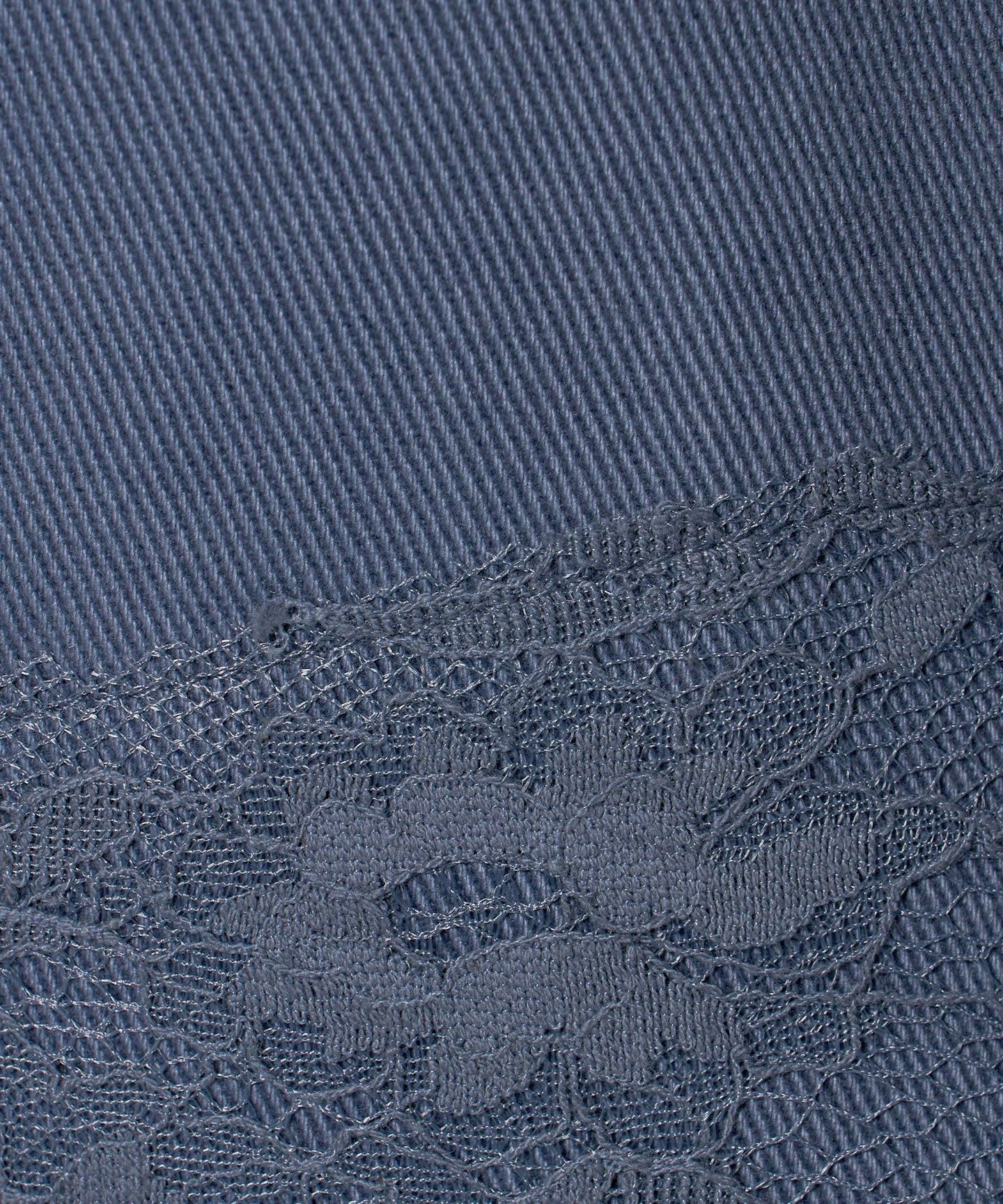 16145000044-d07.jpg