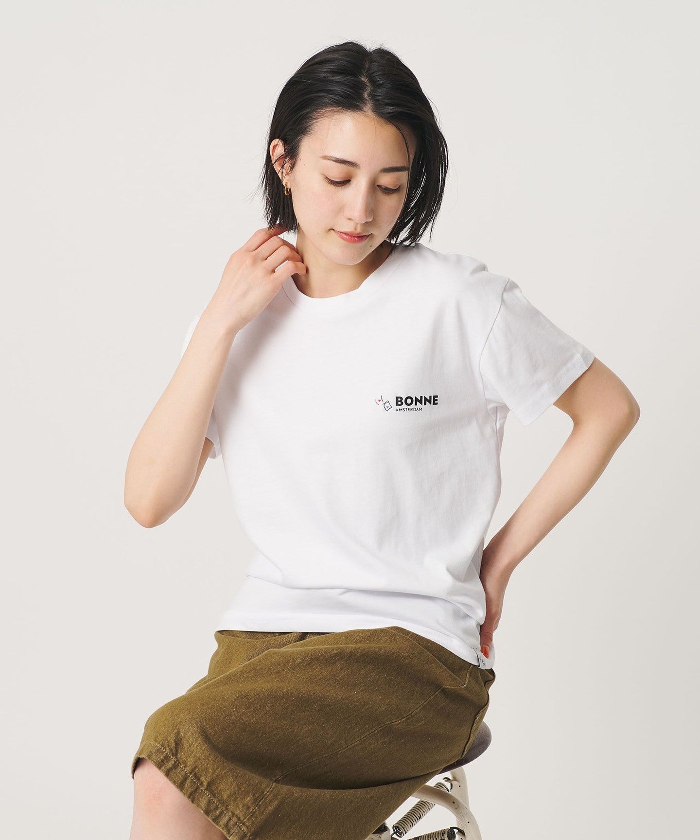 16174000038-d05.jpg
