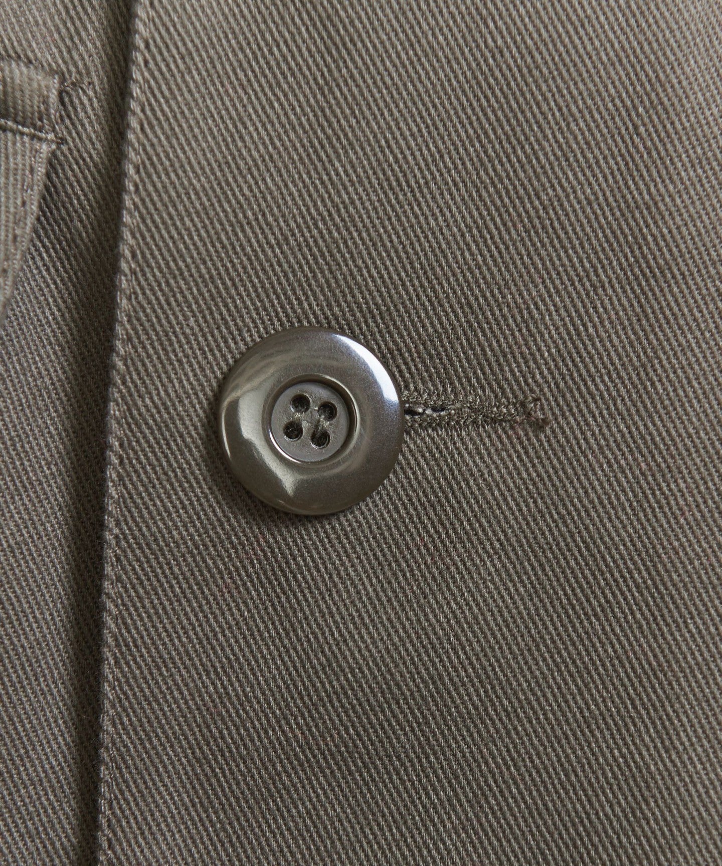 16255995305-d15.jpg