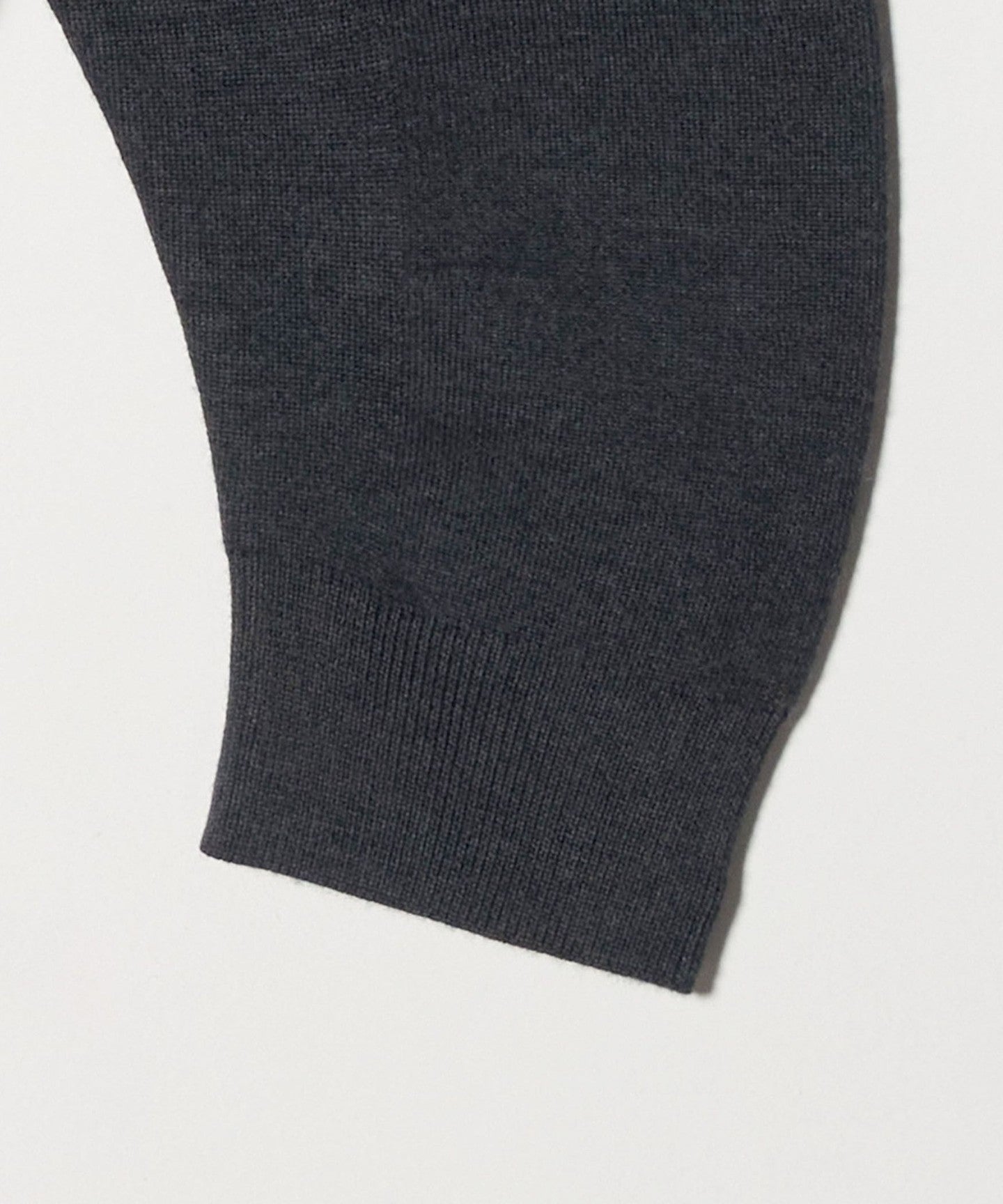 16281000020-d05.jpg