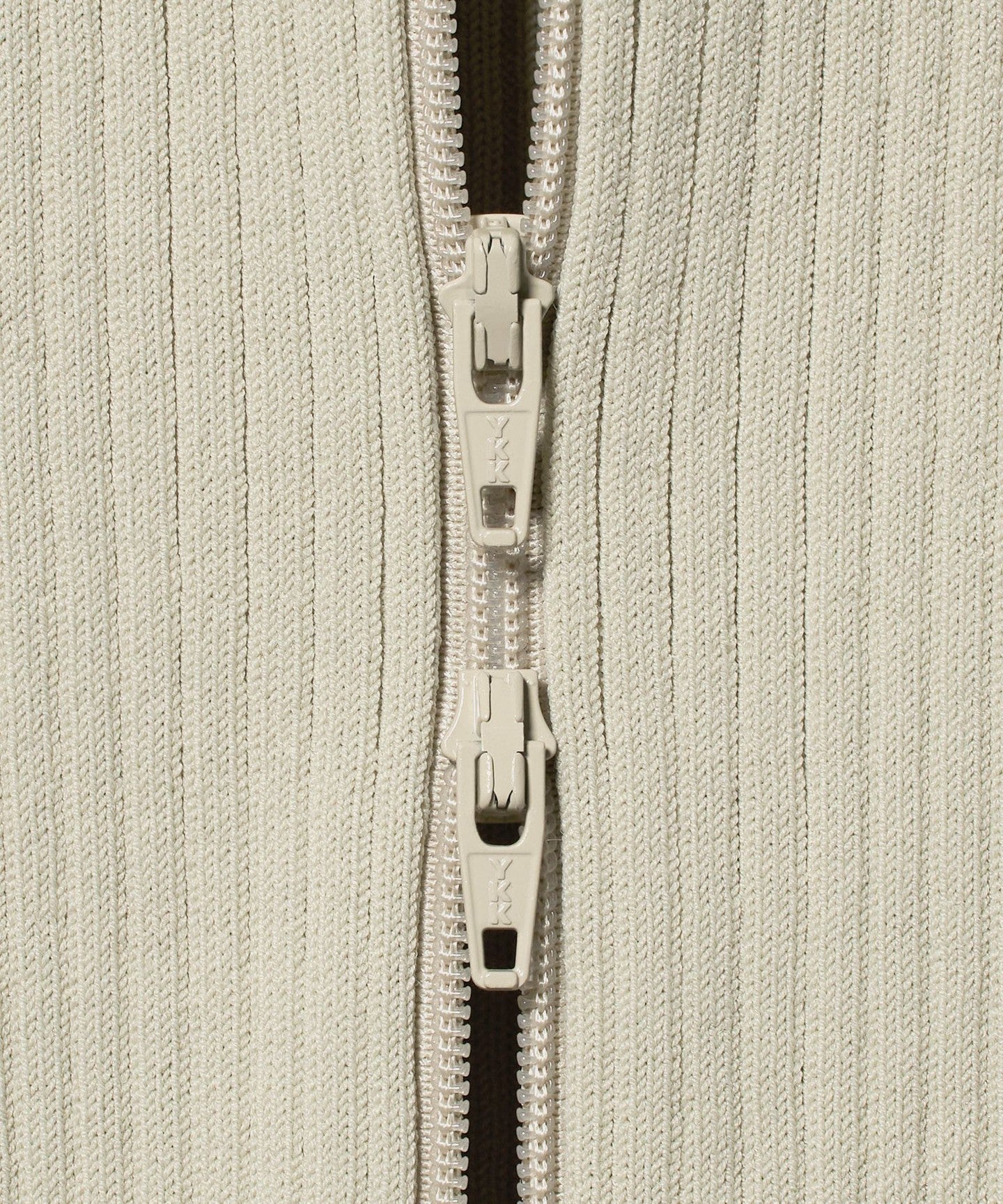 16281000037-d09.jpg