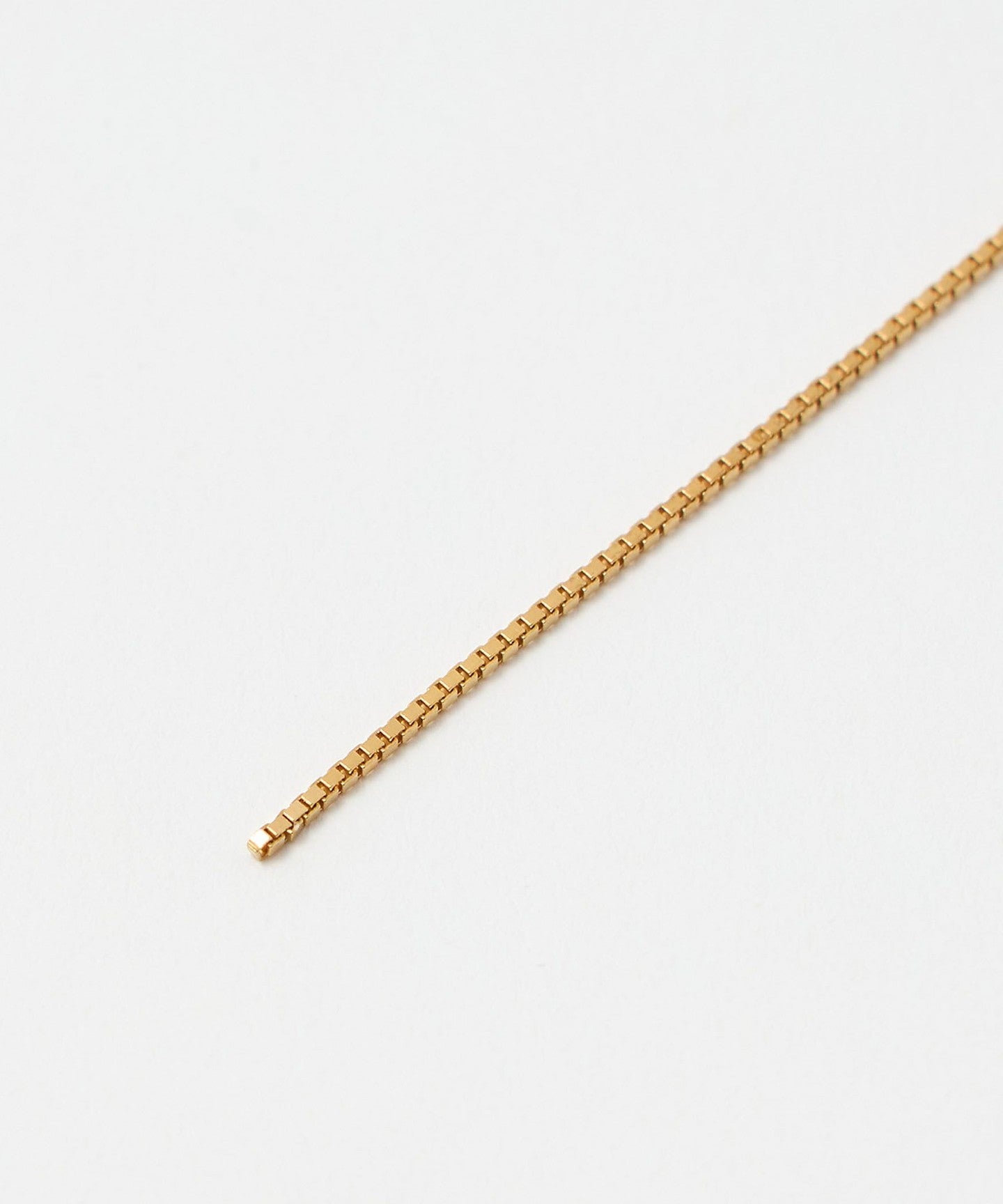 17335000024-d04.jpg