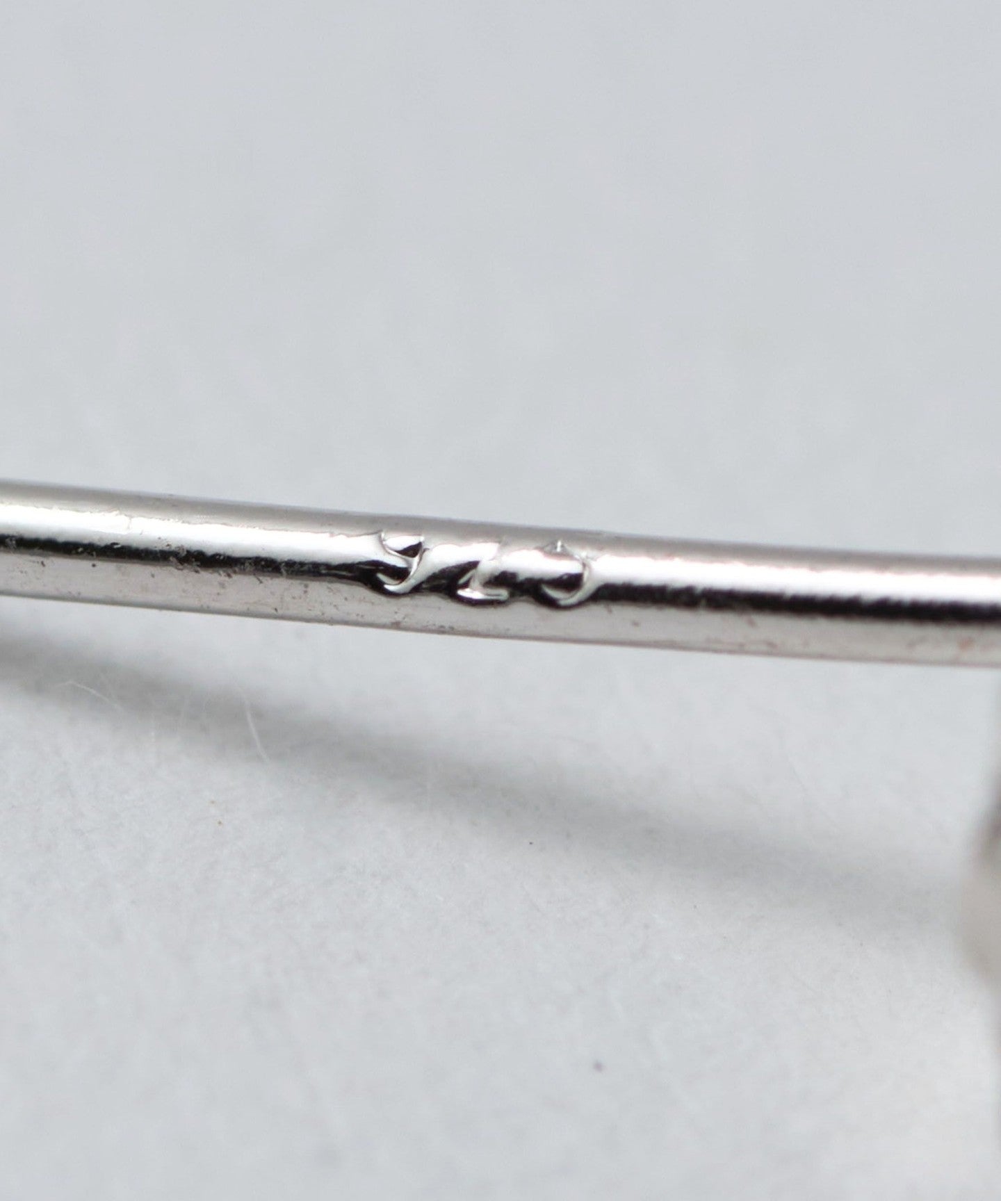 17336000032-d05.jpg
