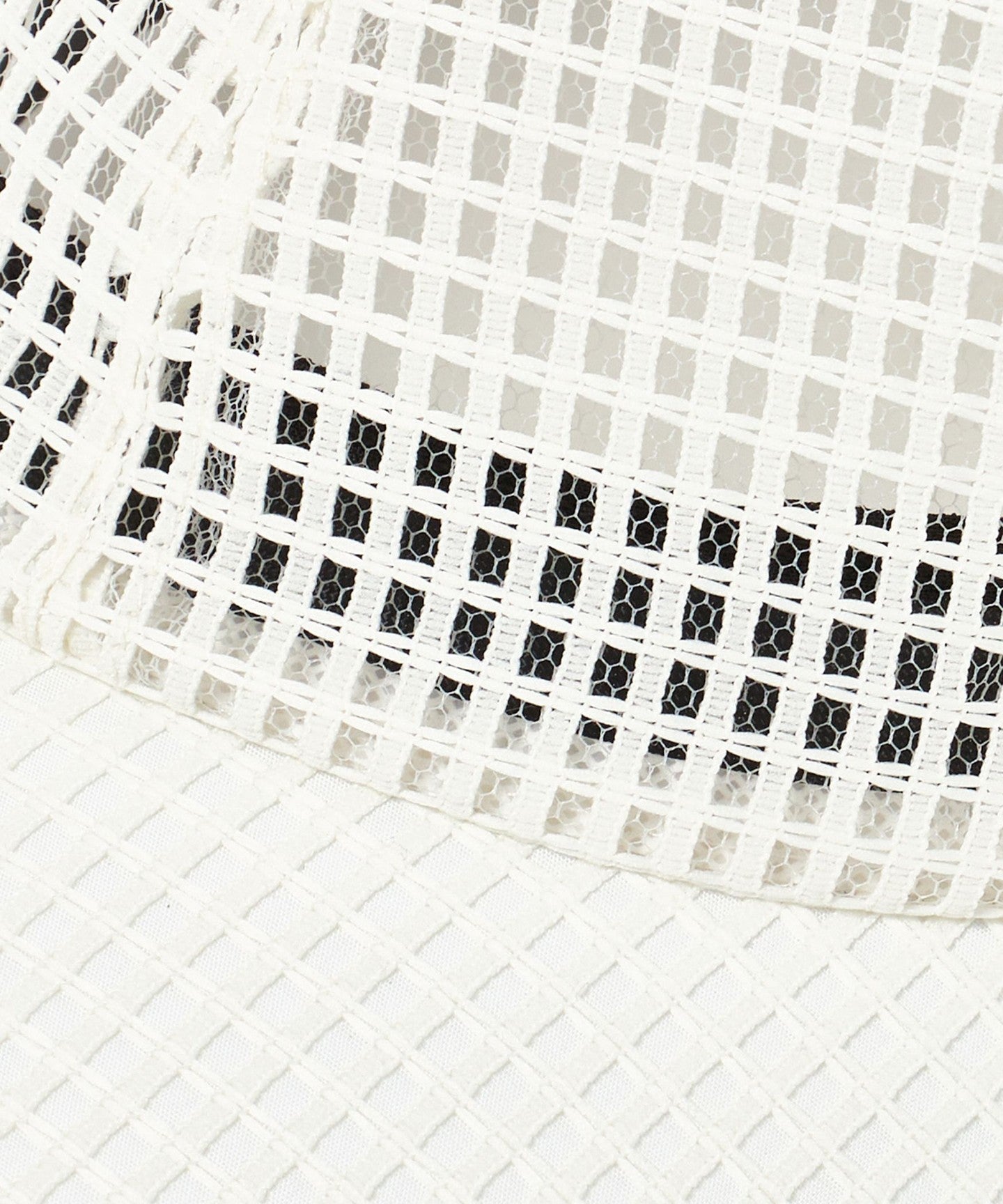 17386000012-d18.jpg