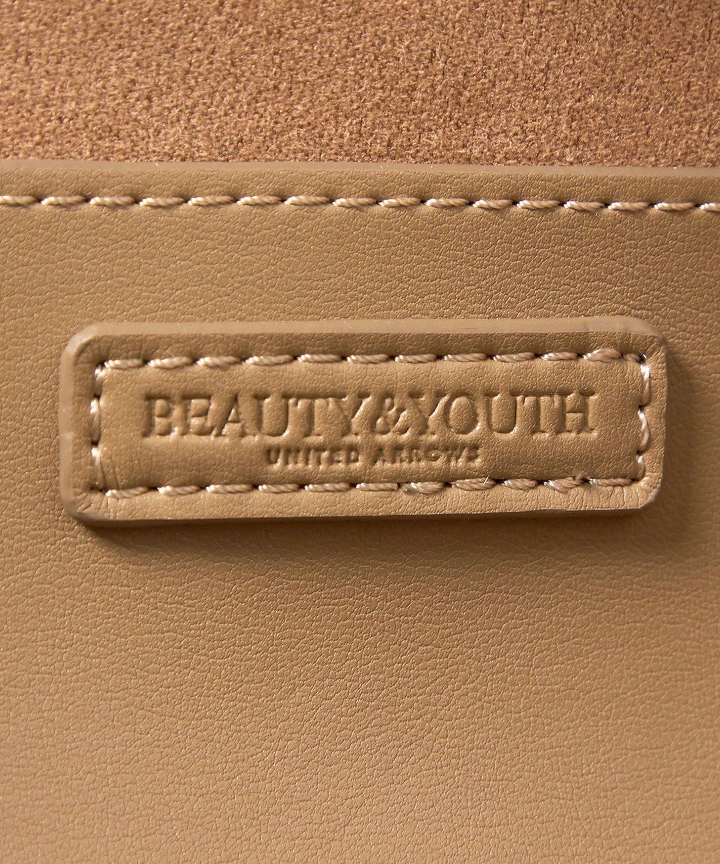 18326000009-d25.jpg