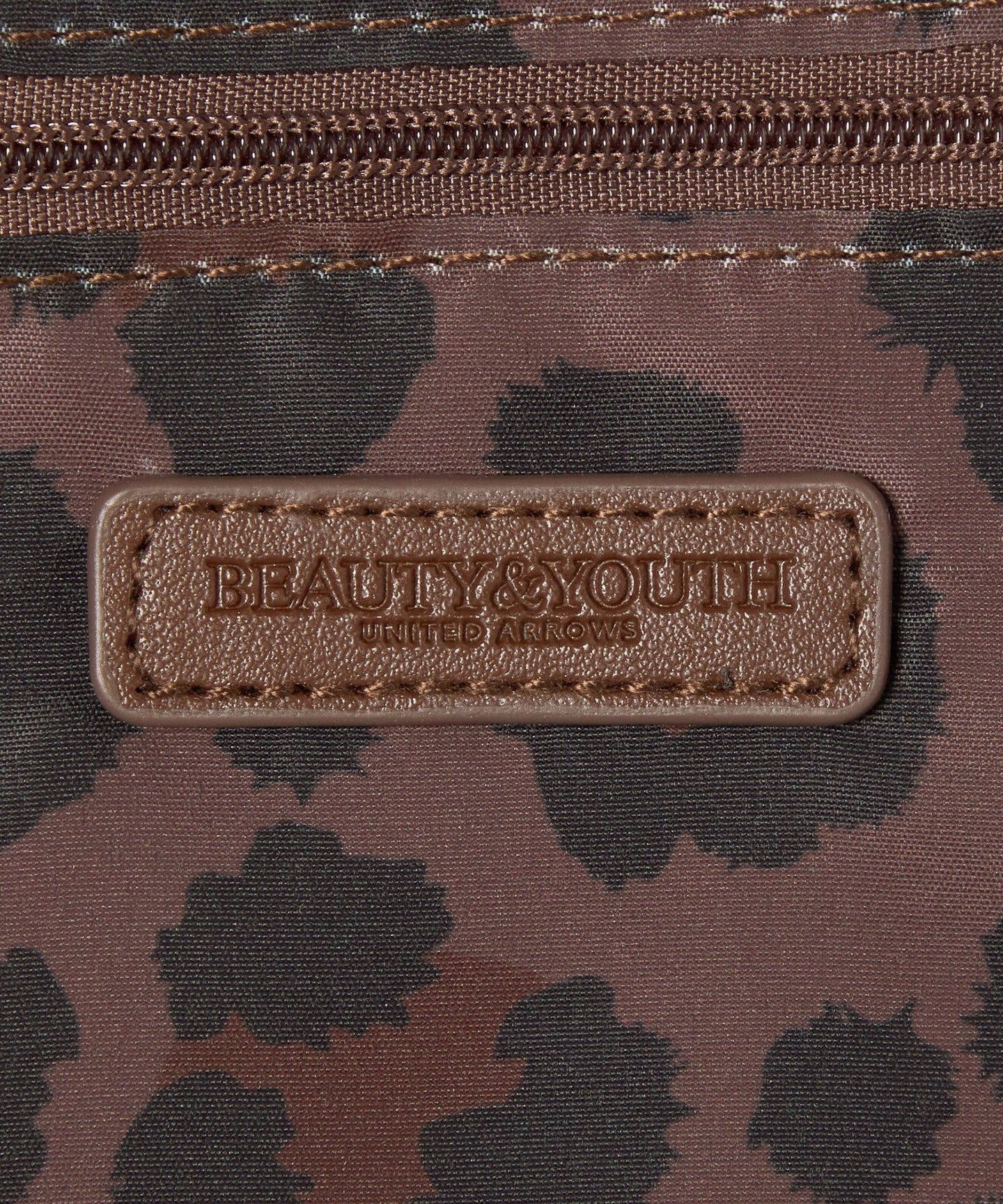 18326000033-d26.jpg