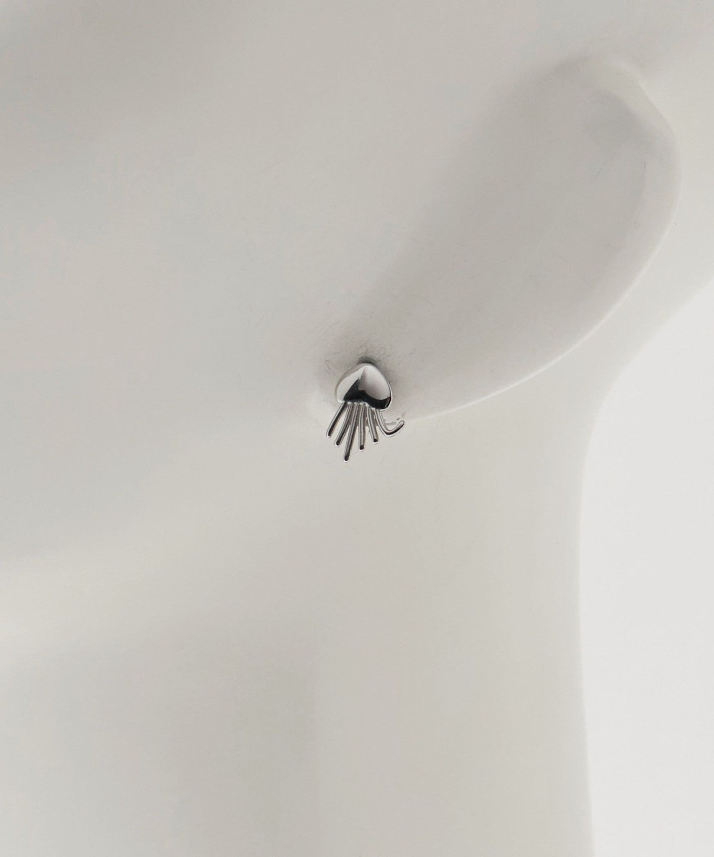 18335990535-d04.jpg