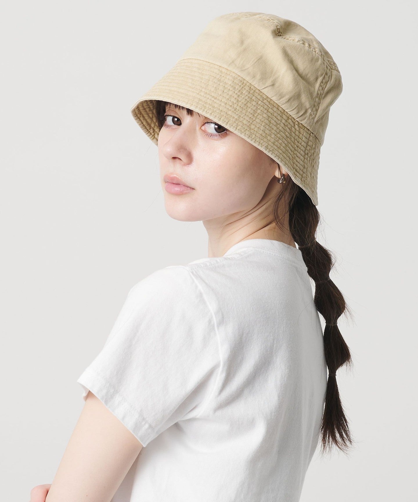 18386000011-d02.jpg