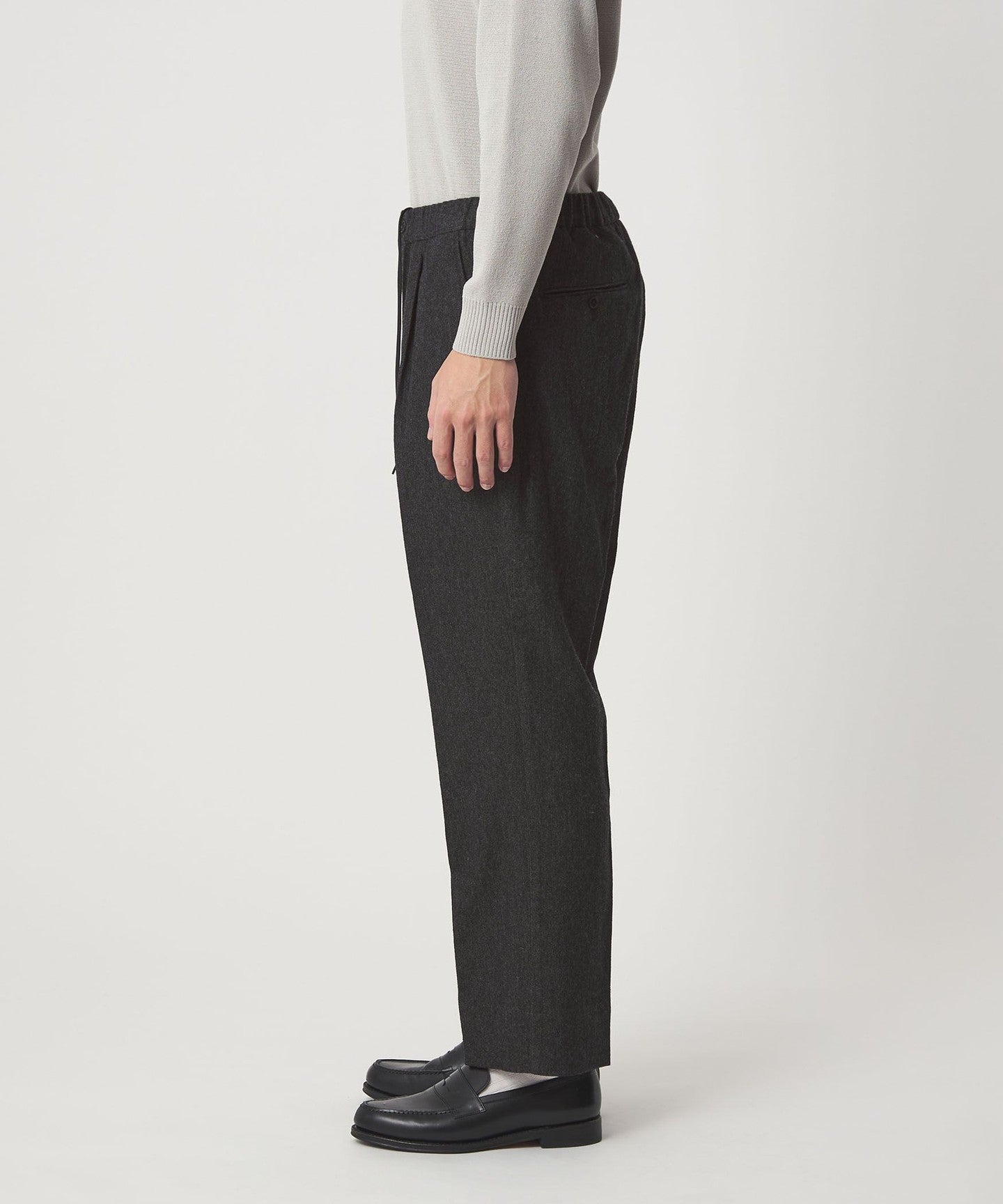 31141451747-d06.jpg