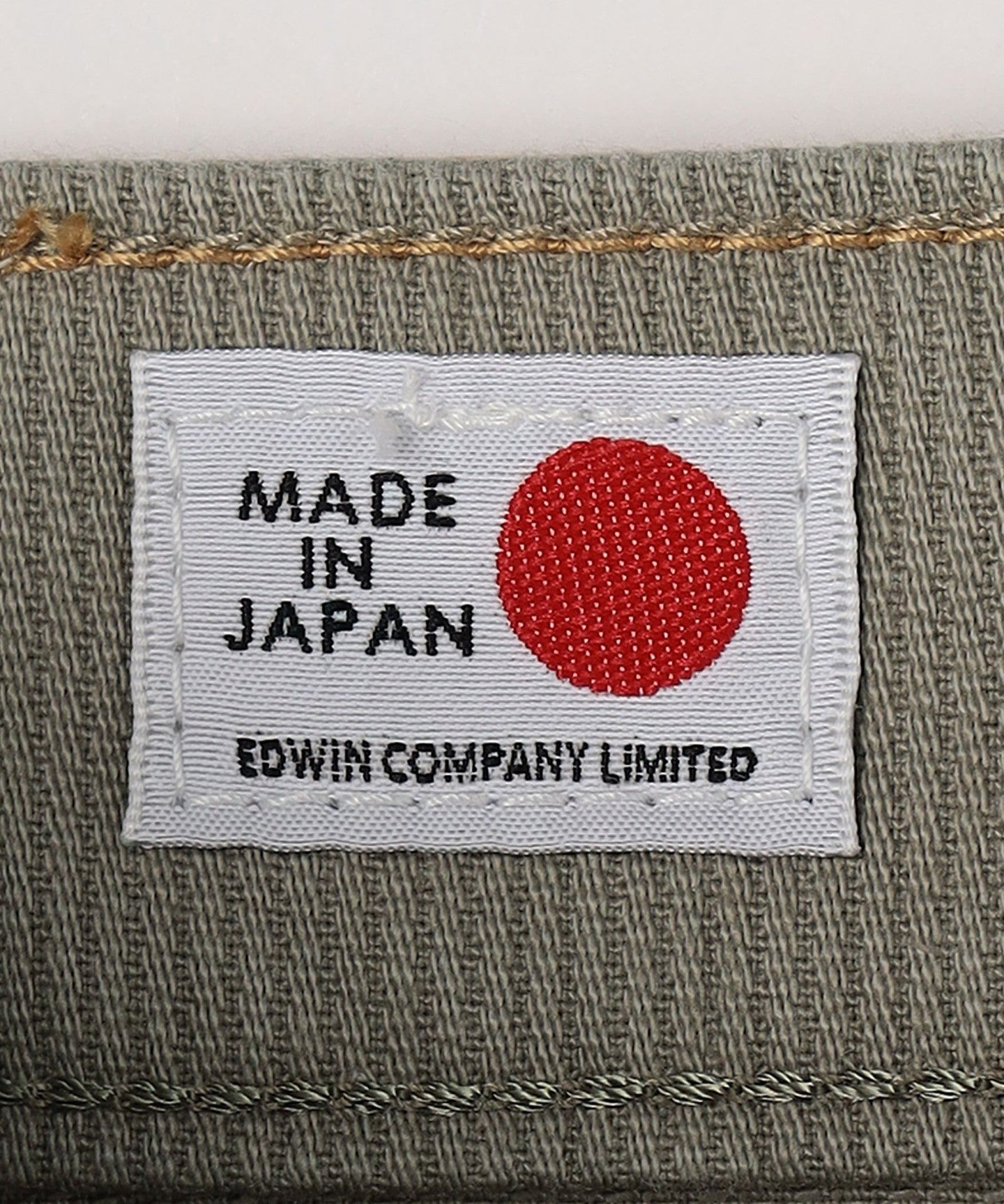 31145991406-d24.jpg