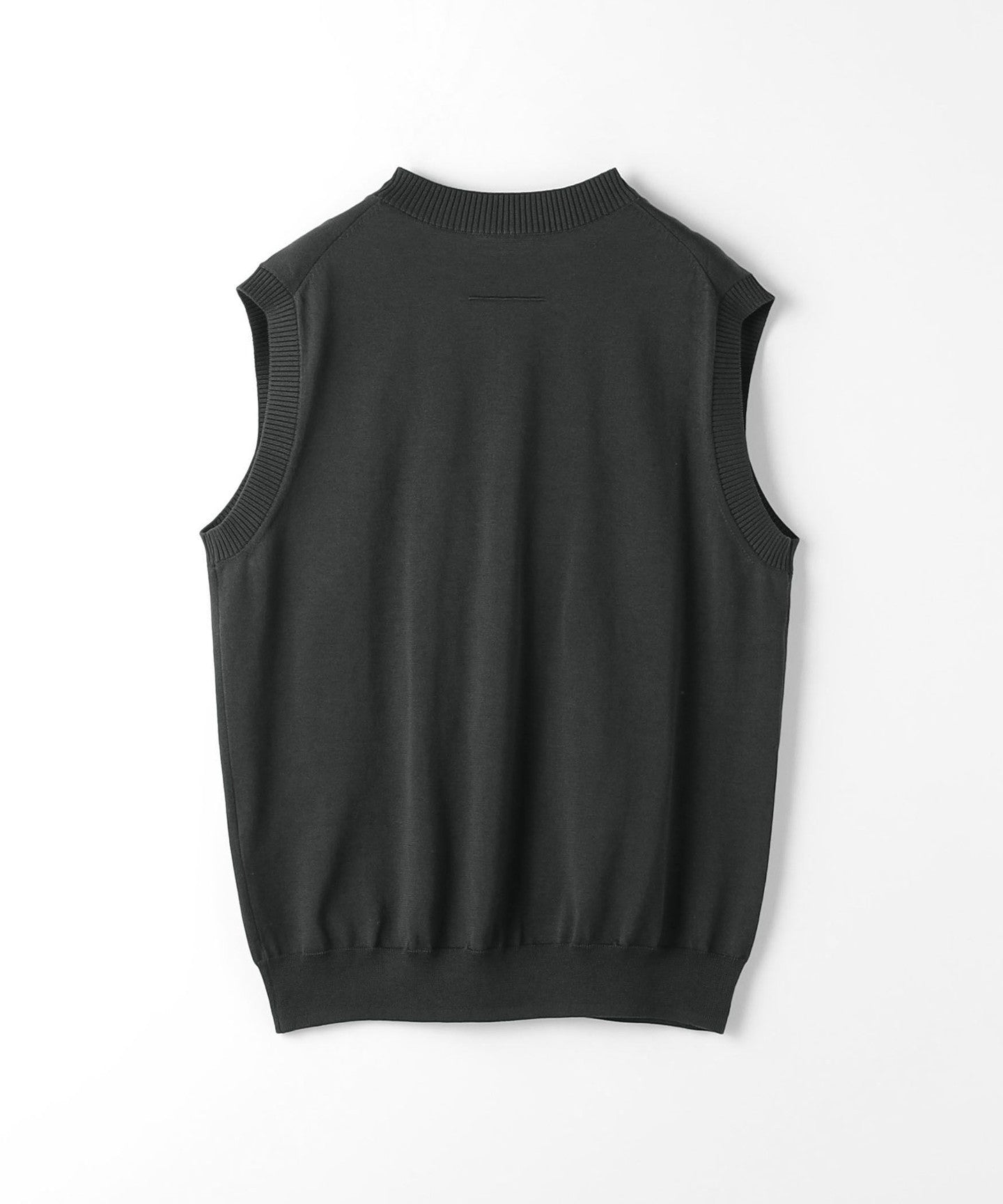 31185990096-d05.jpg