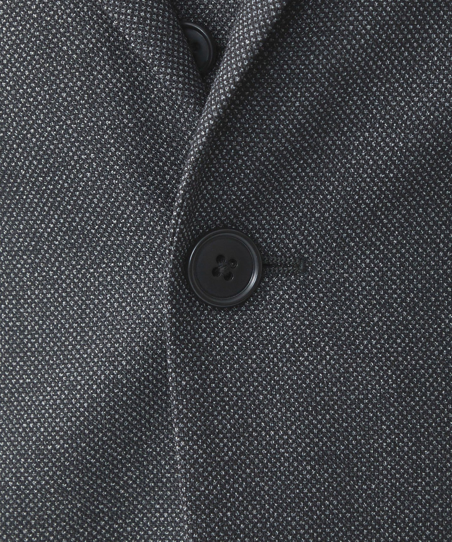 31221021643-d27.jpg