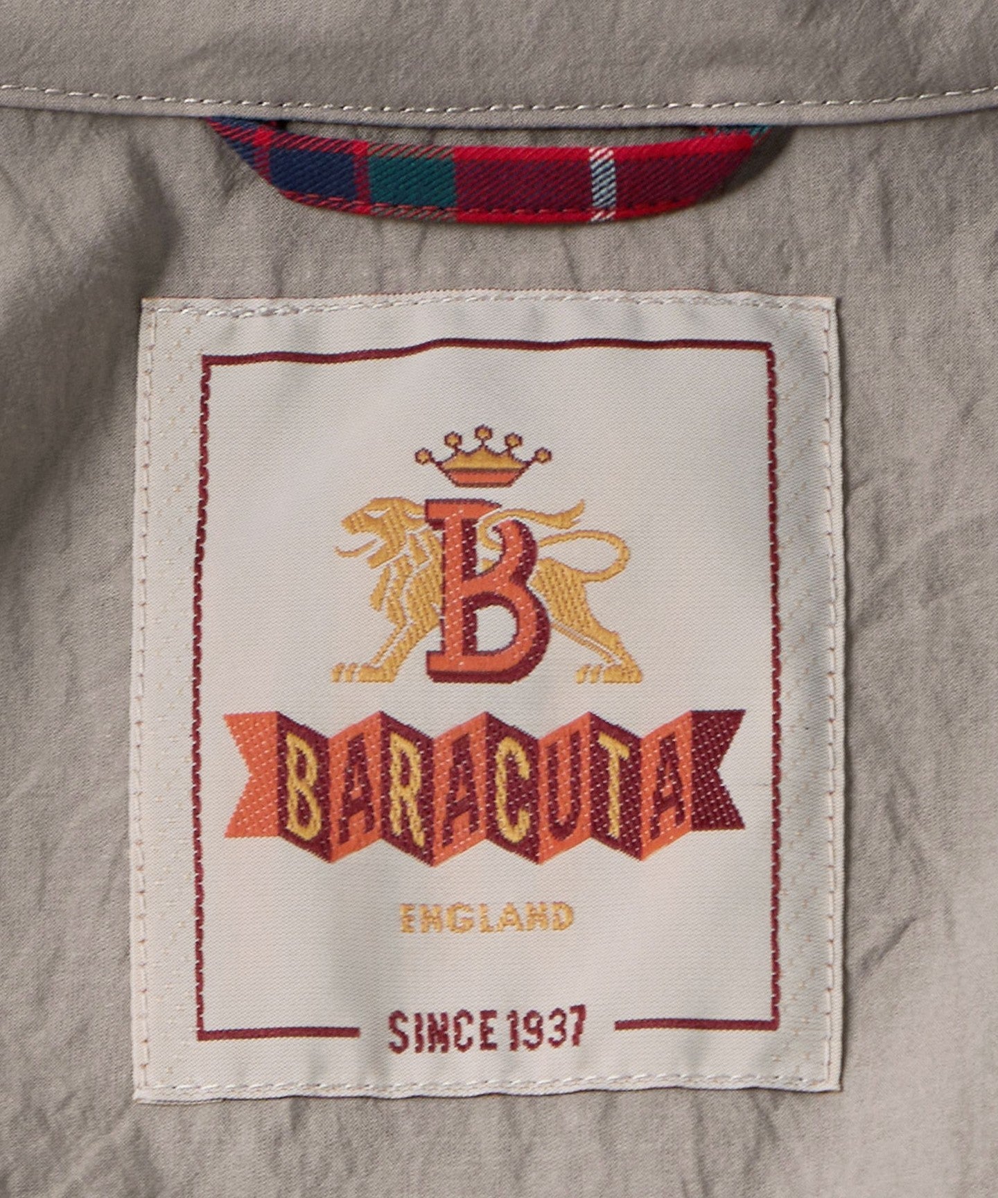 31254000014-d20.jpg