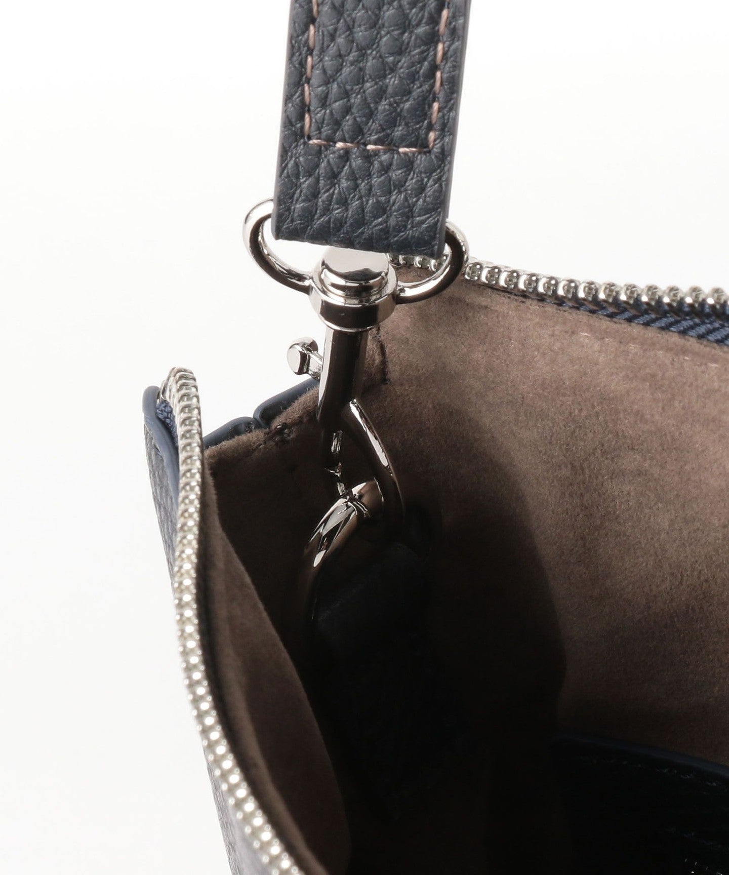 31326990346-d21.jpg