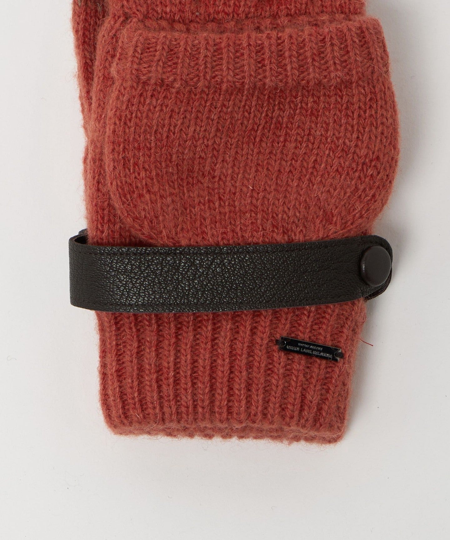 31376000003-d05.jpg